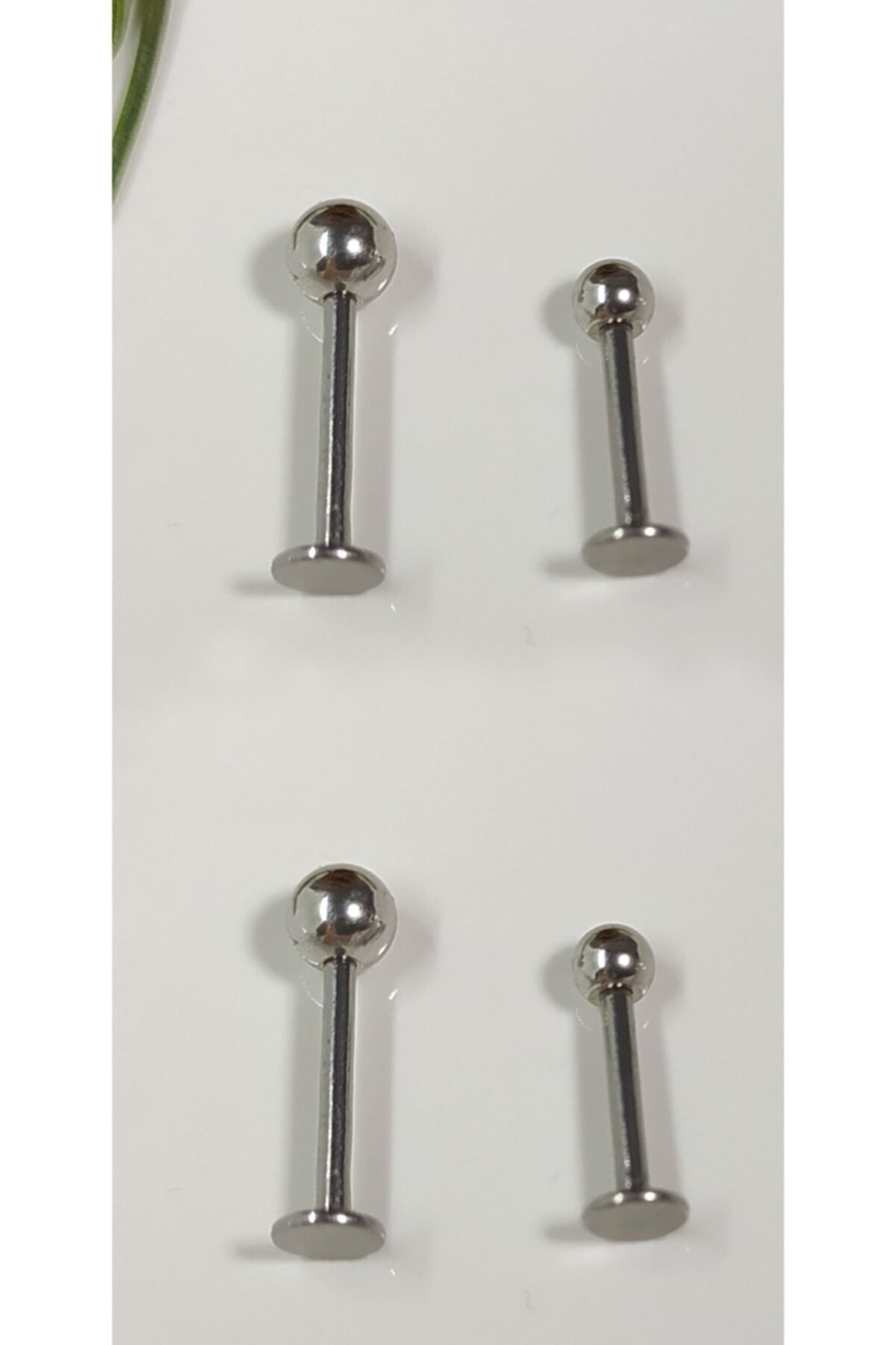 Işıl Işıl Cerrahi Çelik Piercing, Küpe, Kulak, Dudak, Kıkırdak, Tragus, Helix, (Düz 4 Lü Set)