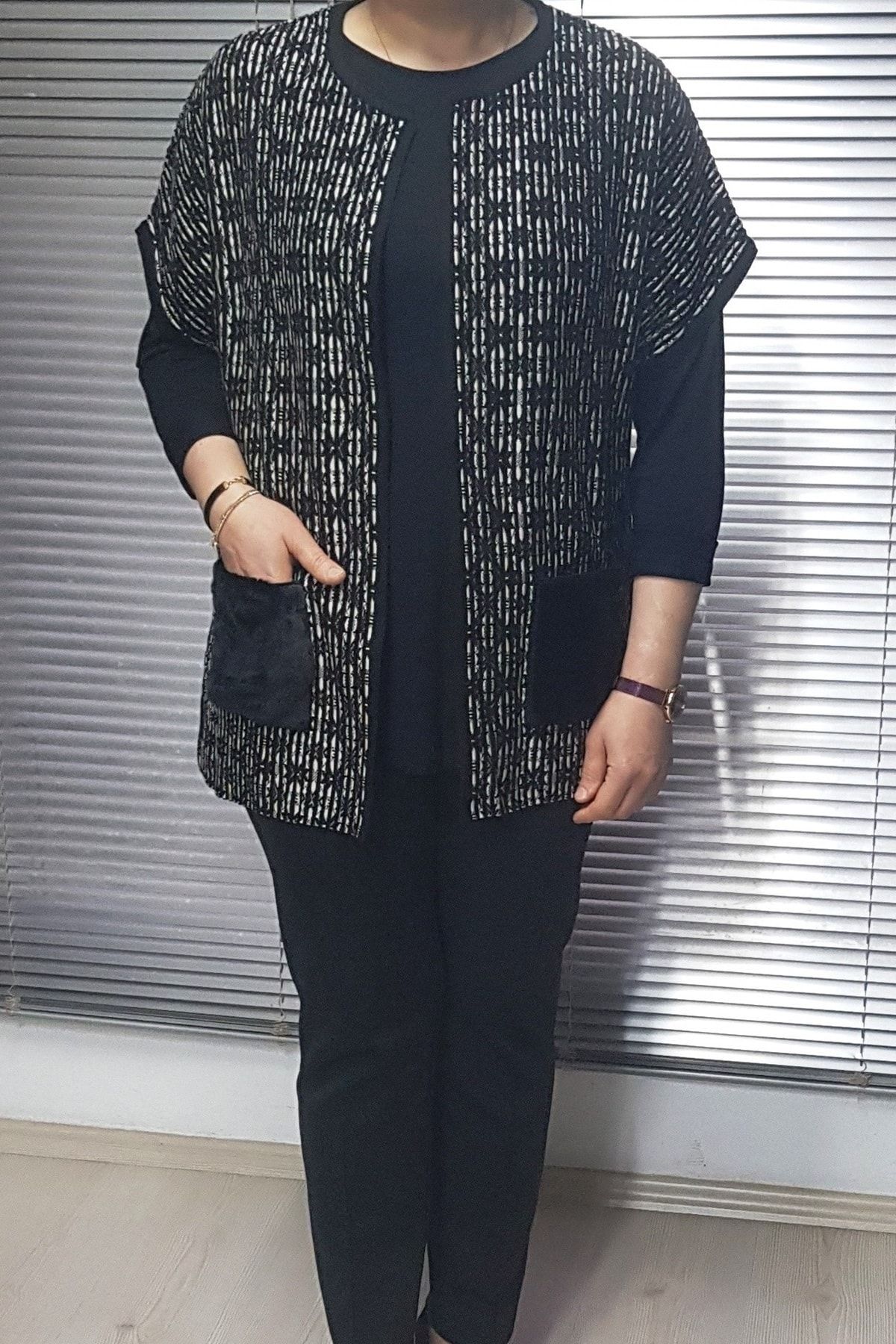 ELSİN BUTİK Kadın Siyah Büyük Beden Örme Cep Tüy Yelek