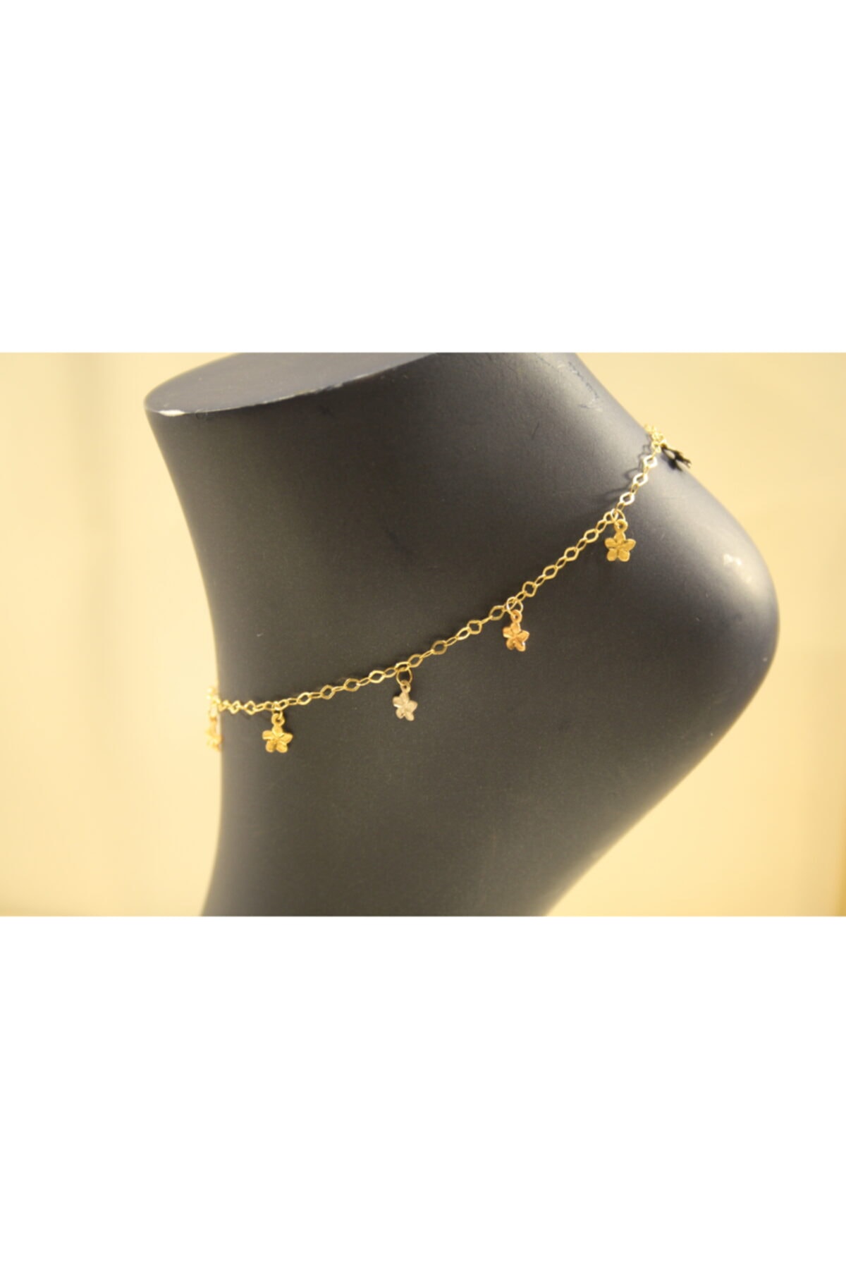 Yenigün Kuyumculuk Kadın Üç Renk Çiçek Sallantılı Model 14 Ayar Altın Halhal