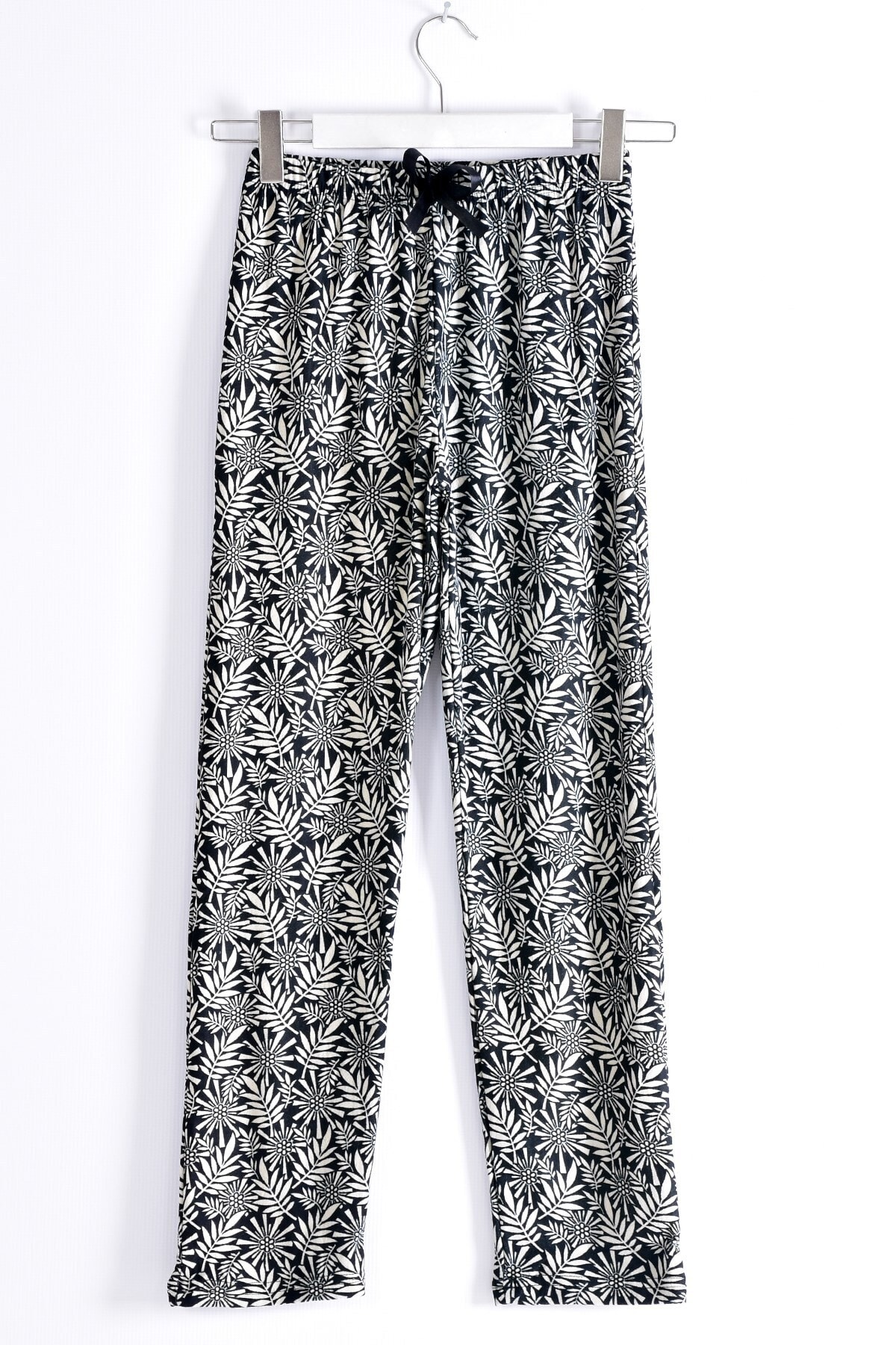 Pemilo Kadın Siyah Desenli Süet Tek Alt