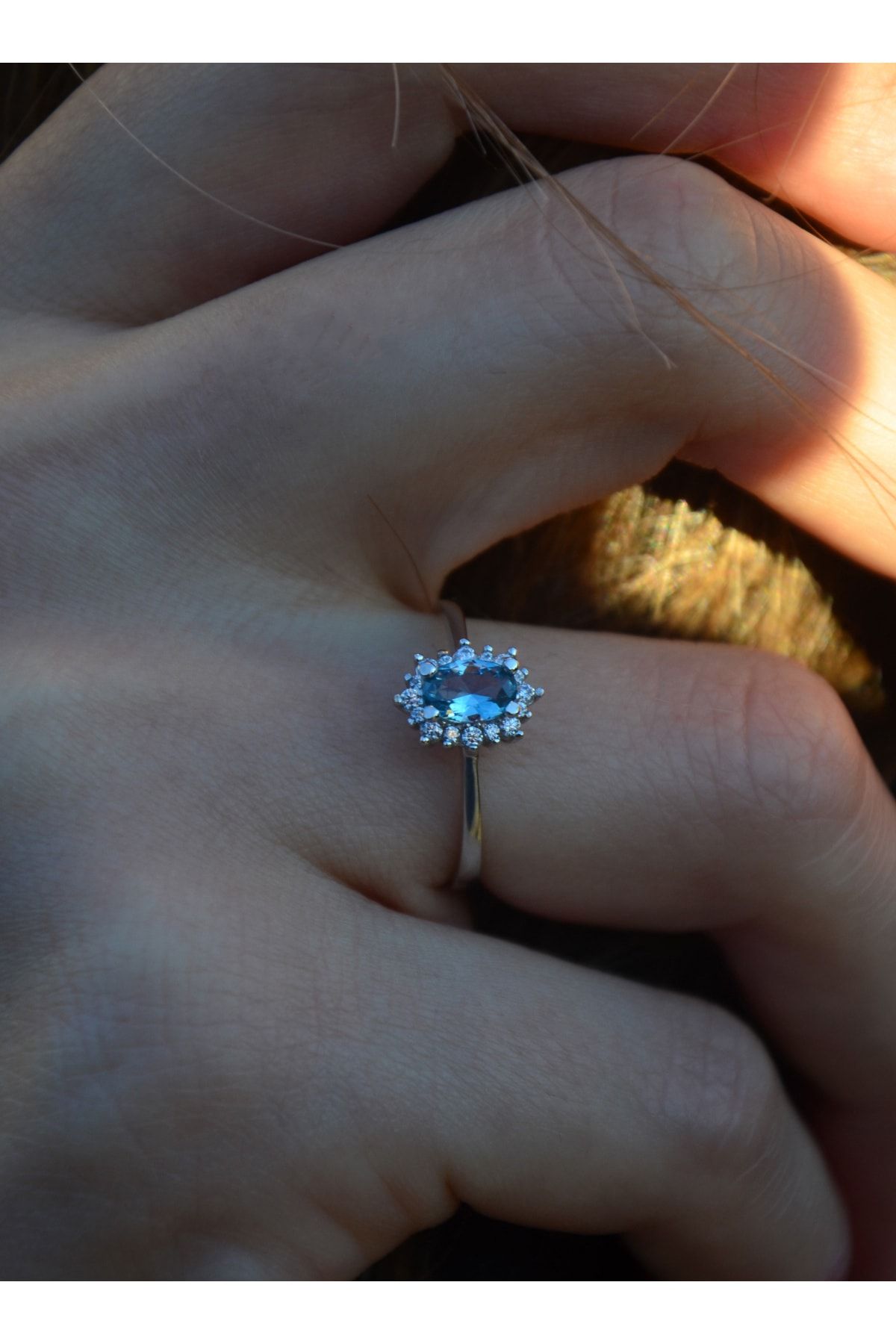 Sesliler Kuyumculuk Kadın Altın Yüzük, Aquamarine Taşlı, Kar Prensesi
