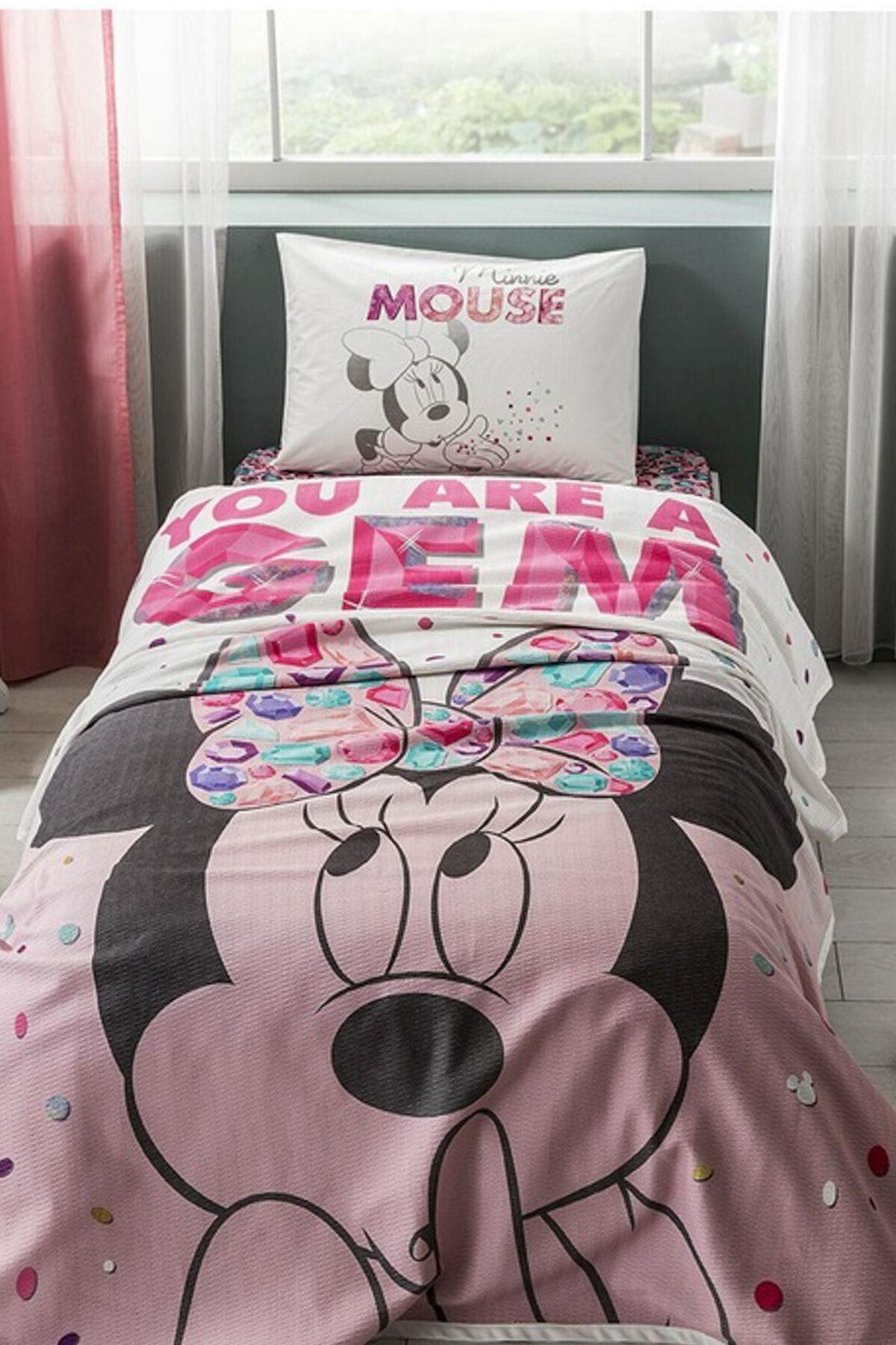 Taç Tek Kişilik Pike Takımı Disney Minnie Diamond