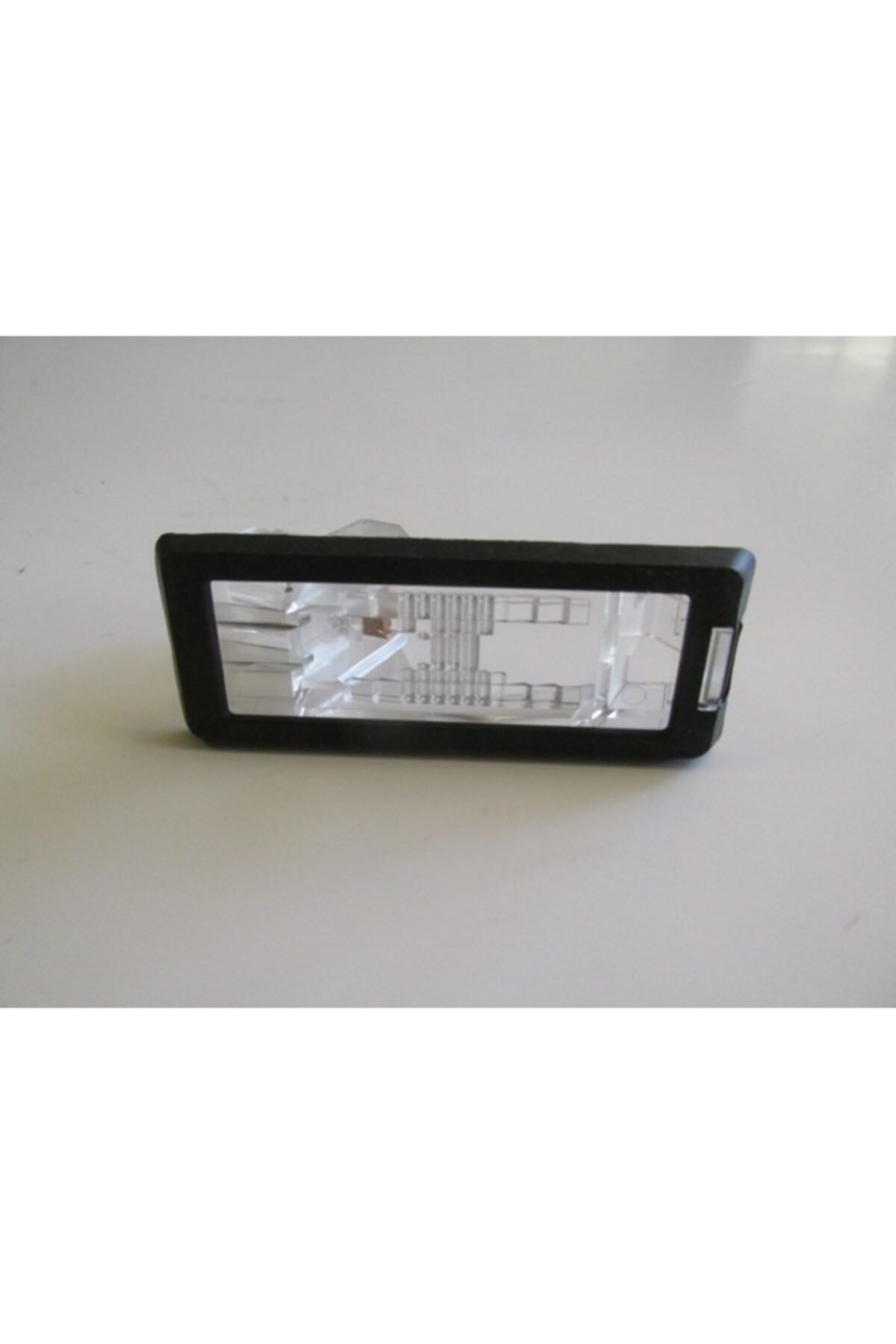 Valeron. Renault Fluence- 2009-2016 Plaka Lambası Oem No: 8200013577