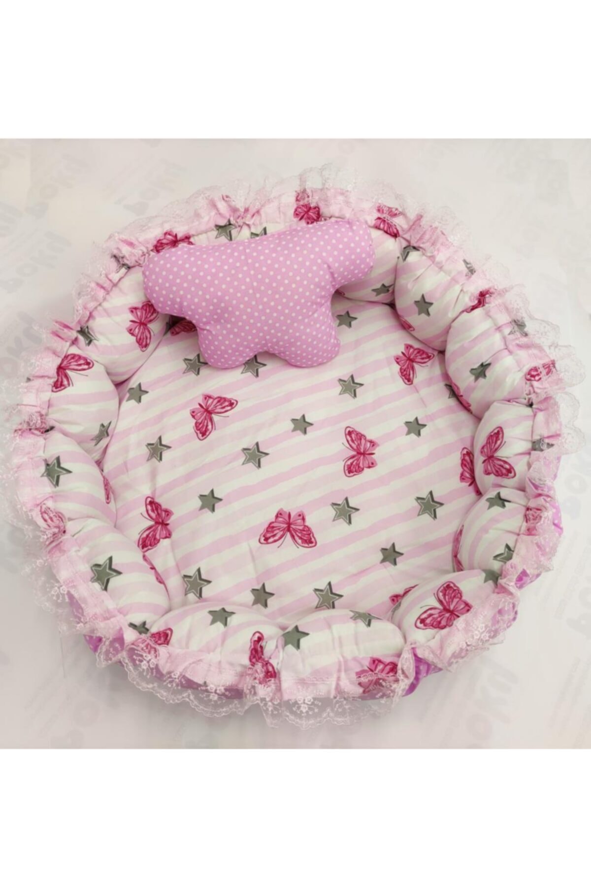 POKY BEBE Kız Bebek Anne Yanı Pembe Kelebekli Puantiyeli Oval Oyun Havuzu Yatağı