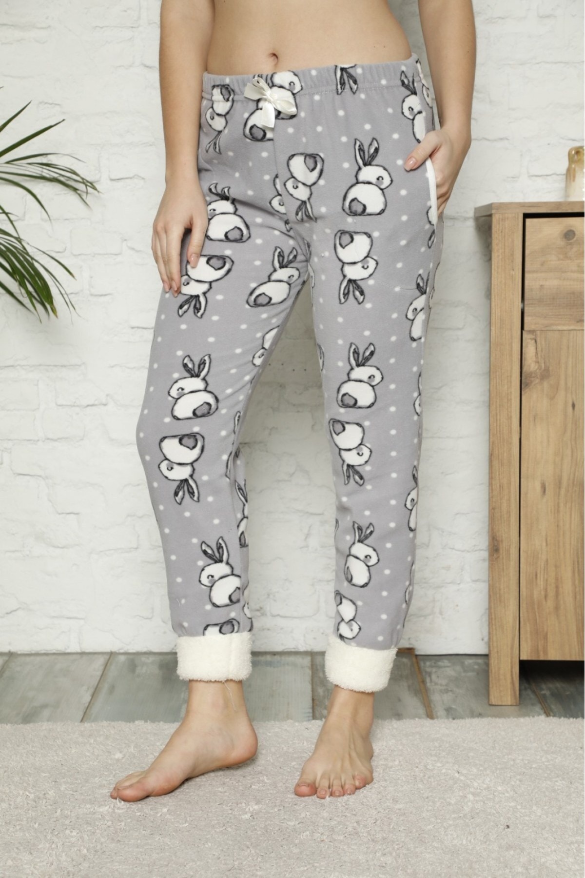 Muka Kadın Gri Paçası Pelüş Tavşanlı Cepli Polar Pijama Altı