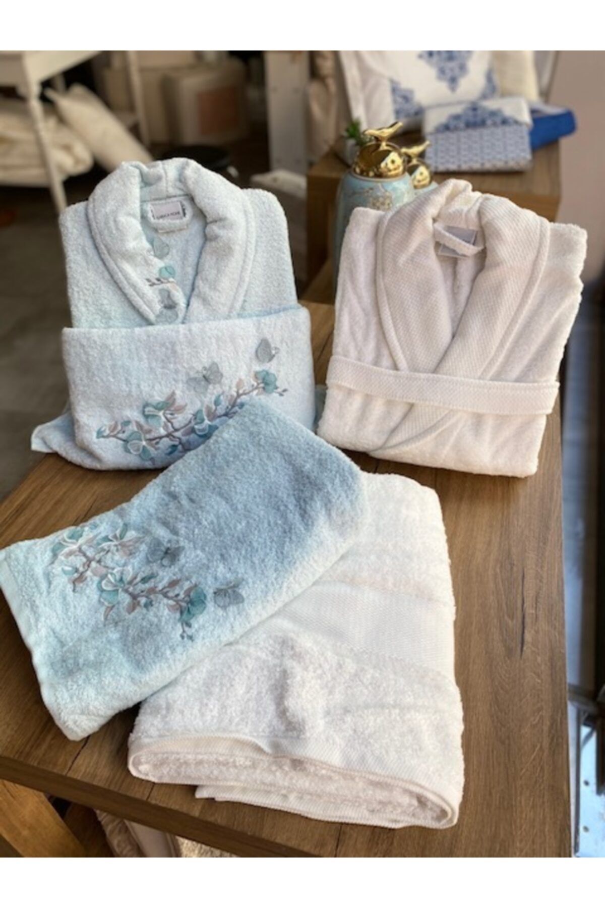 Karaca Home Sevim Çeyiz Bambu 3 Boyutlu Bornoz Seti