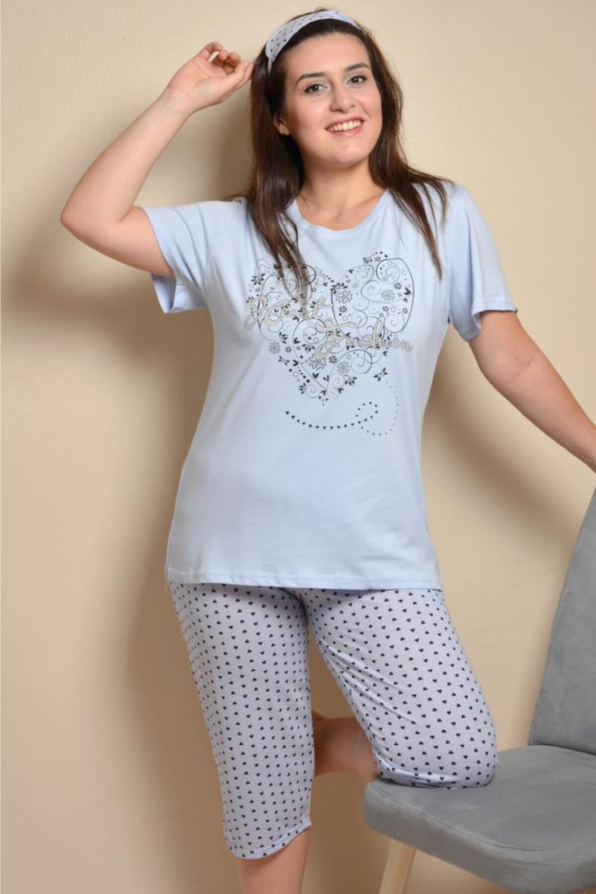 LadyMelex Kadın Açık Mavi Kısa Kollu Cepli Kapri Büyük Beden Pijama Takımı