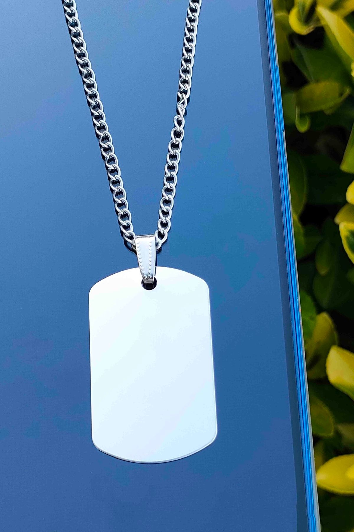 Pendant tag 2025