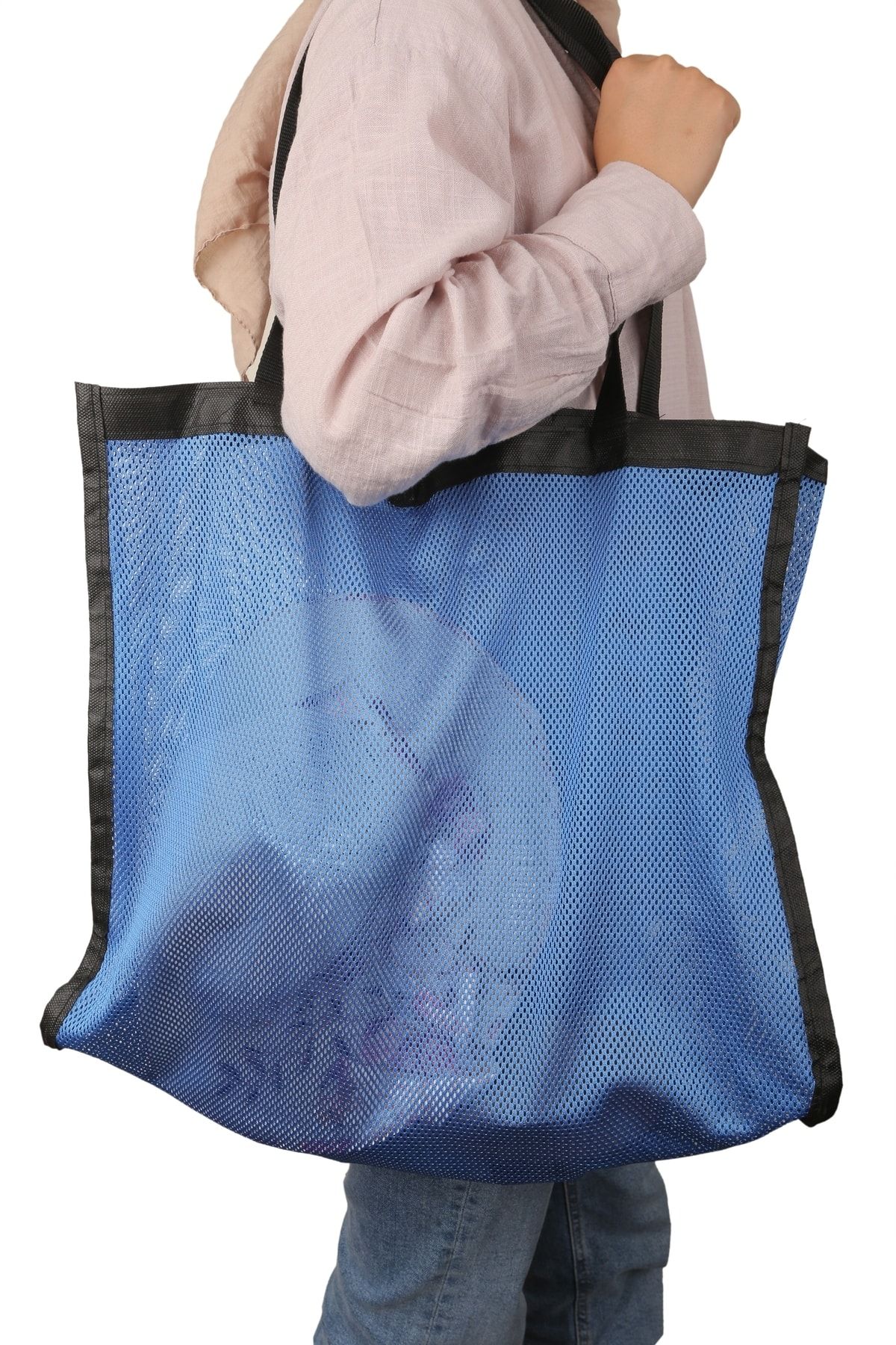 Unisex beach bag store
