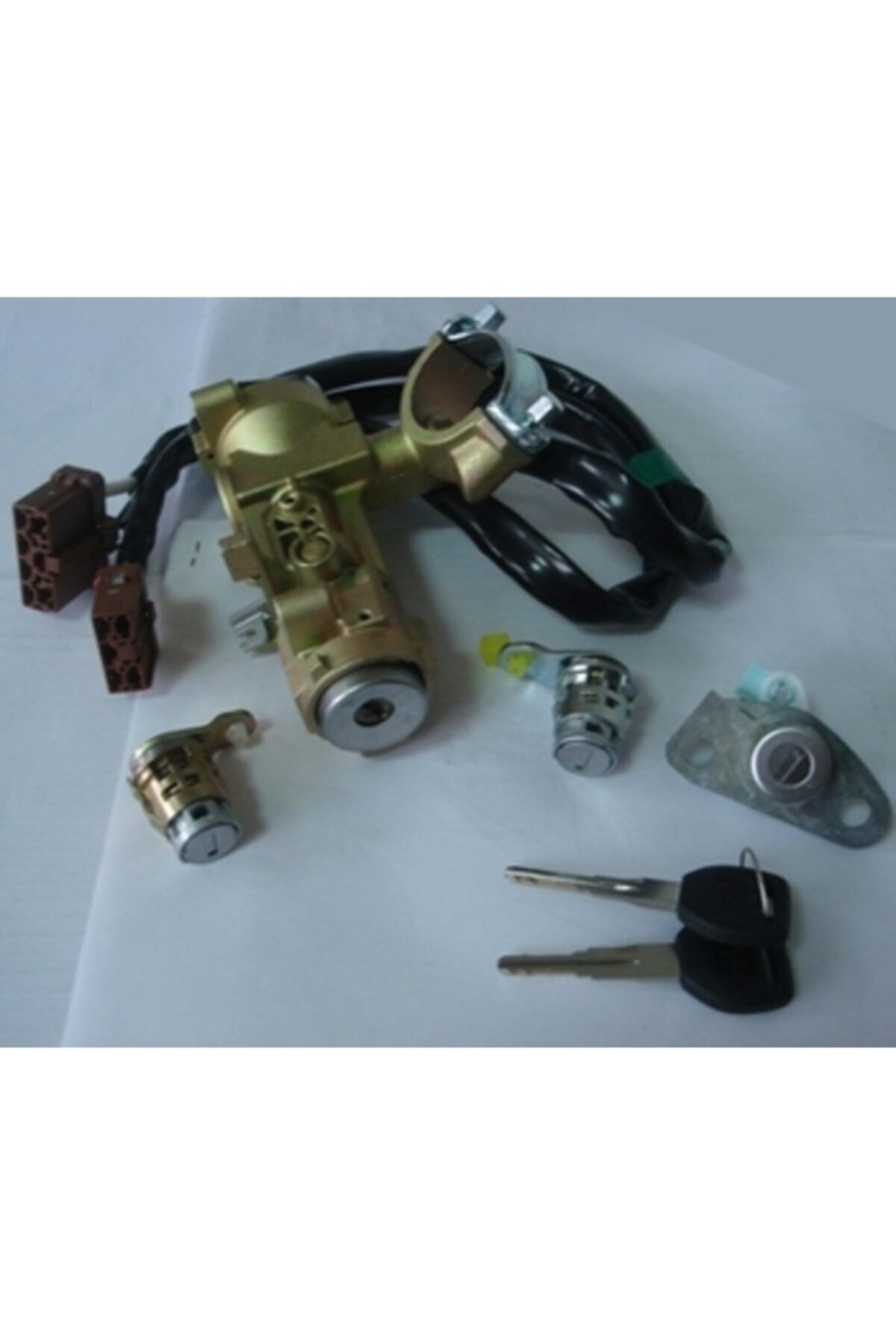 Valeron. 1996-1998 Honda Civic Sd Kontak Kilit Seti (3lü) (kontak-kapı-bagaj) (termikli) (4kapı) (adet)