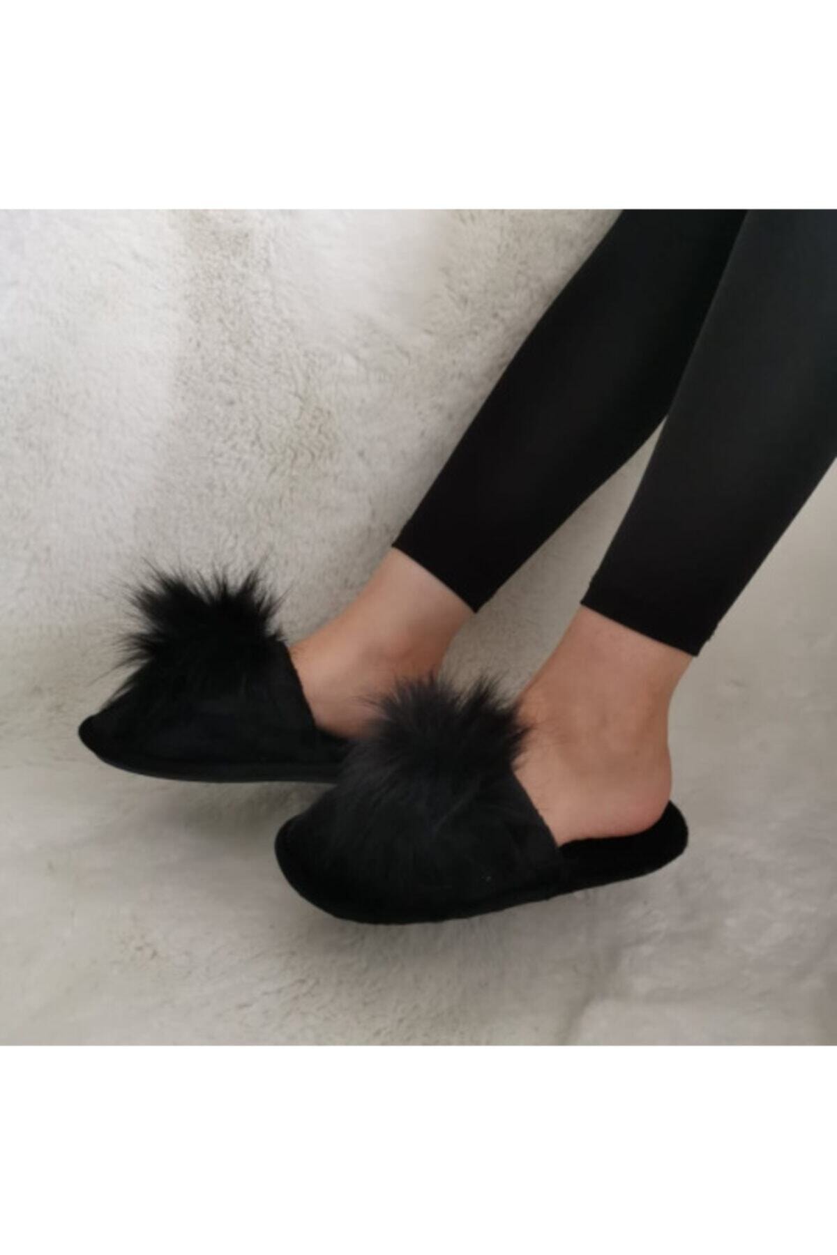 GEZER Kadın Tüylü Siyah Peluşlu Ev Terliği