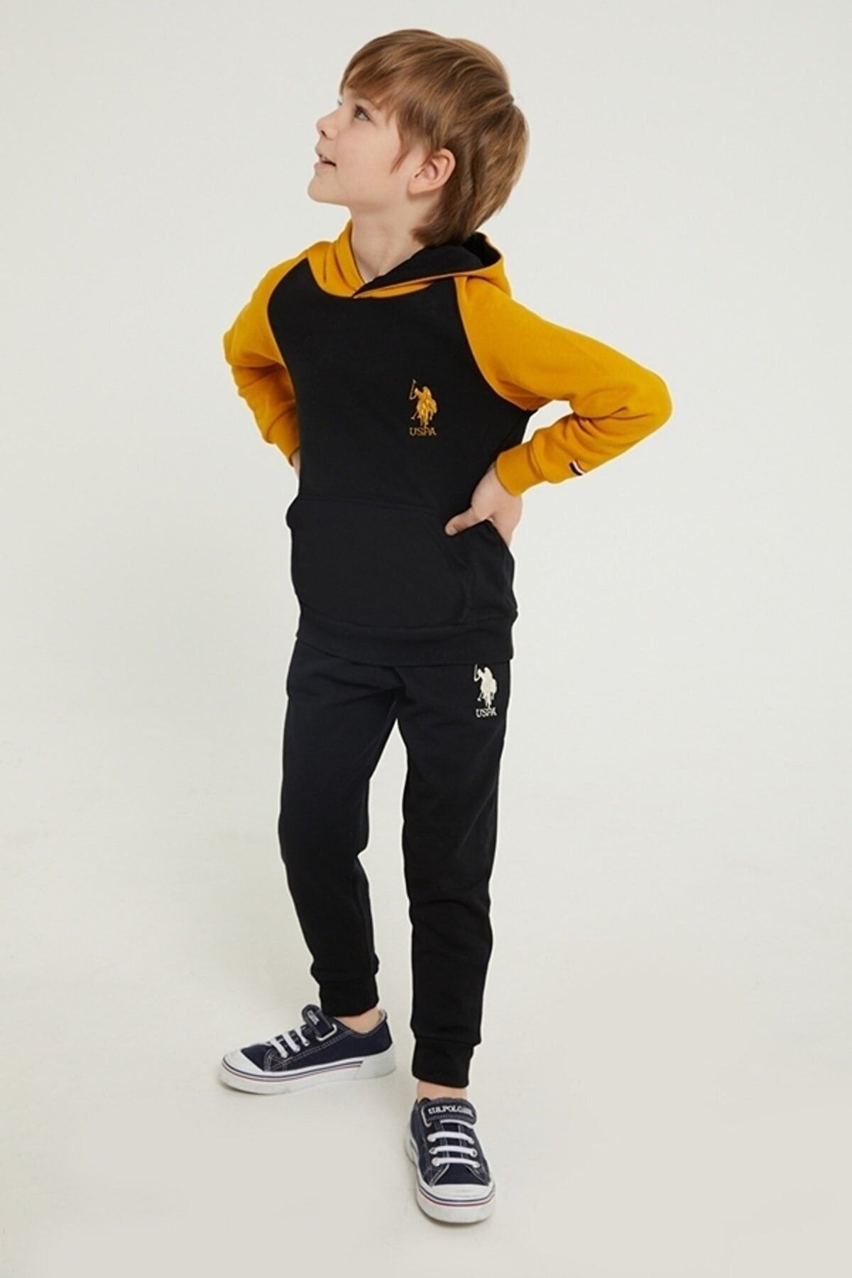 All black polo sweat sales suit