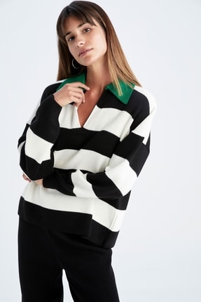 DeFacto Relax Fit &Ccedil;izgili Polo Yakatriko Kazak