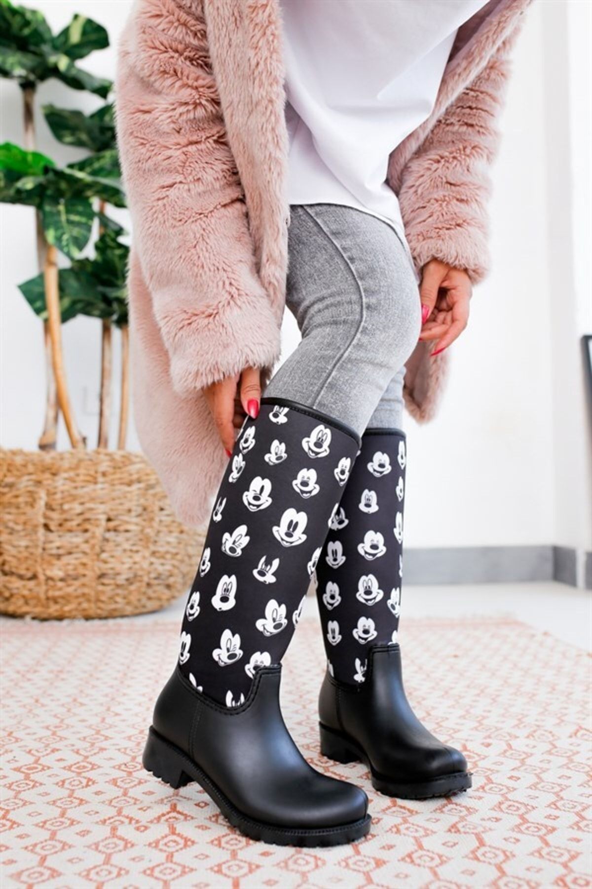 Mickey mouse sale rain boots adults