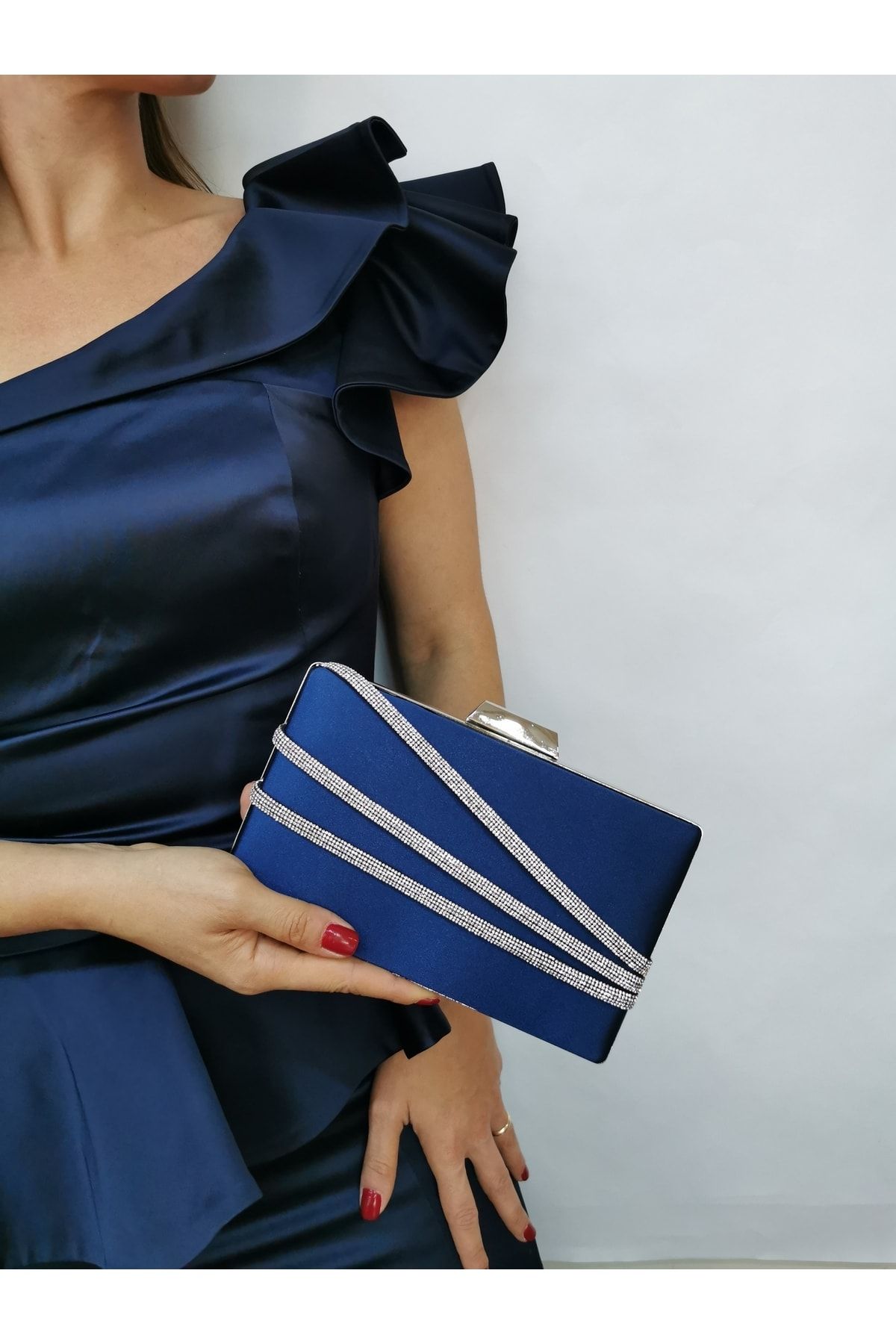 Navy blue online satin clutch