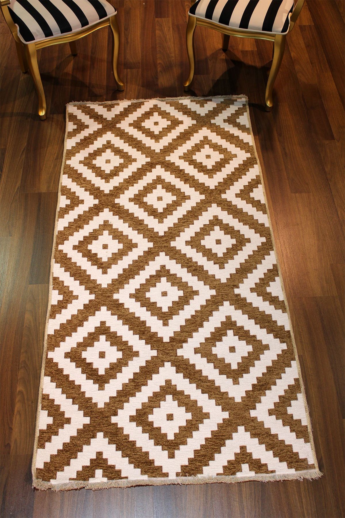 hali love ikea desen kahve cift tarafli kilim fiyati yorumlari trendyol
