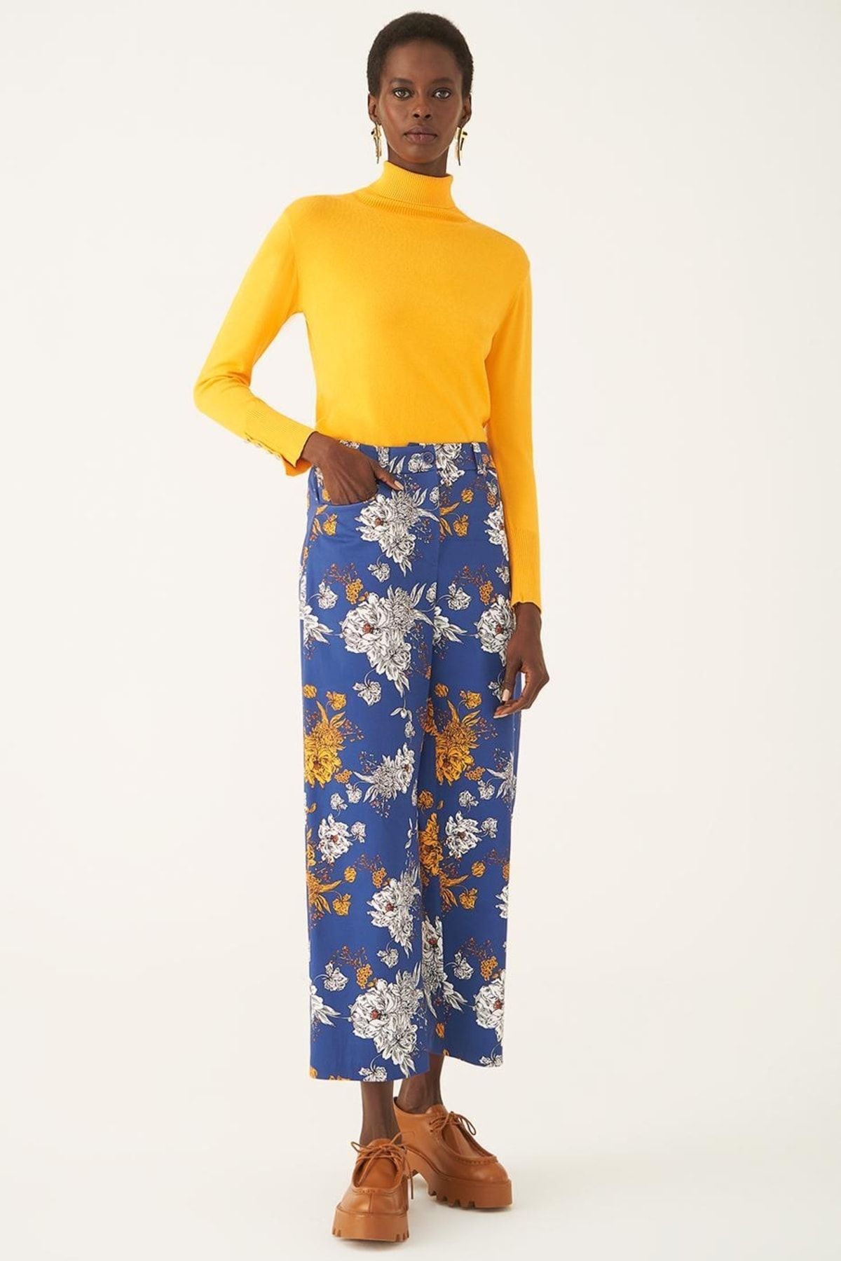 Perspective Sayda Regular Fit Long Length Floral Patterned Mid