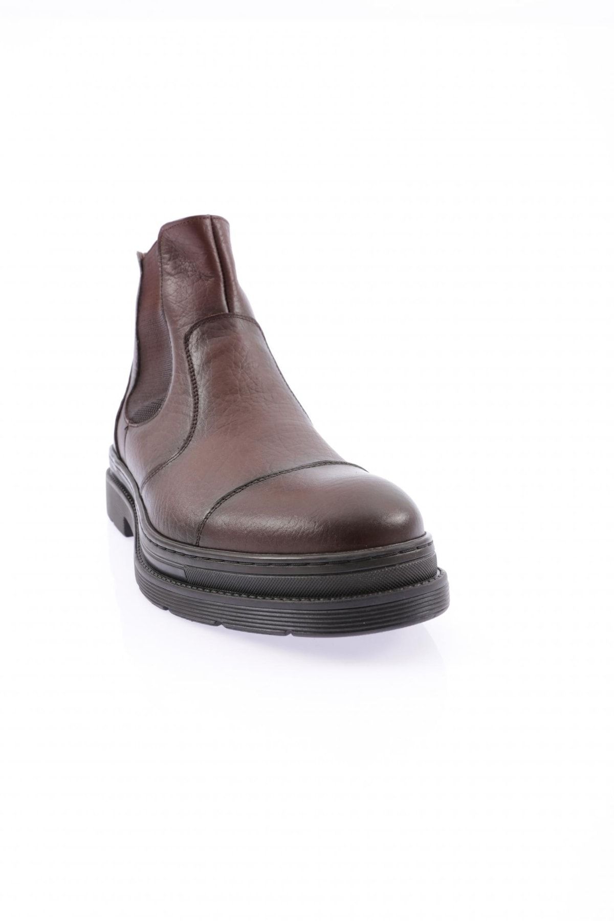 T.p.t shoes 2025
