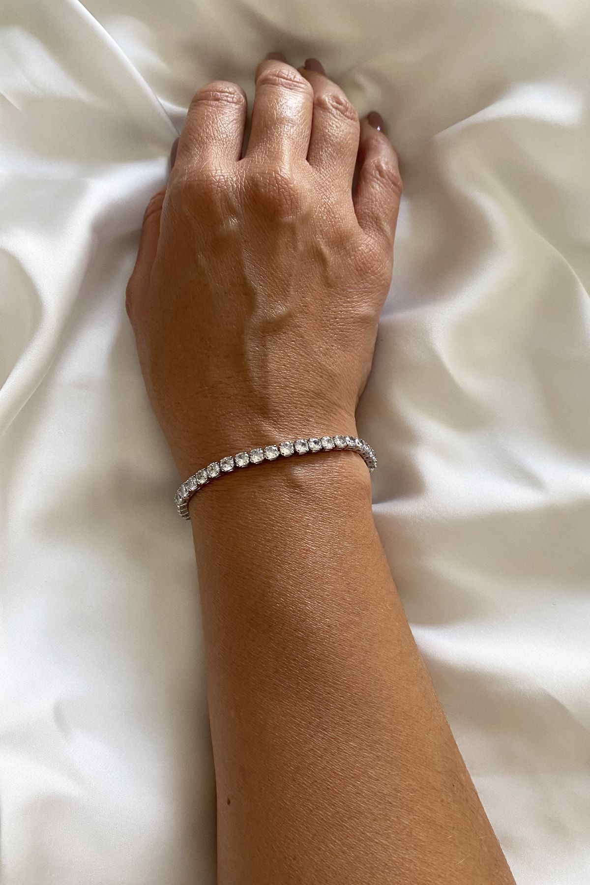 Diamond look bracelet hotsell
