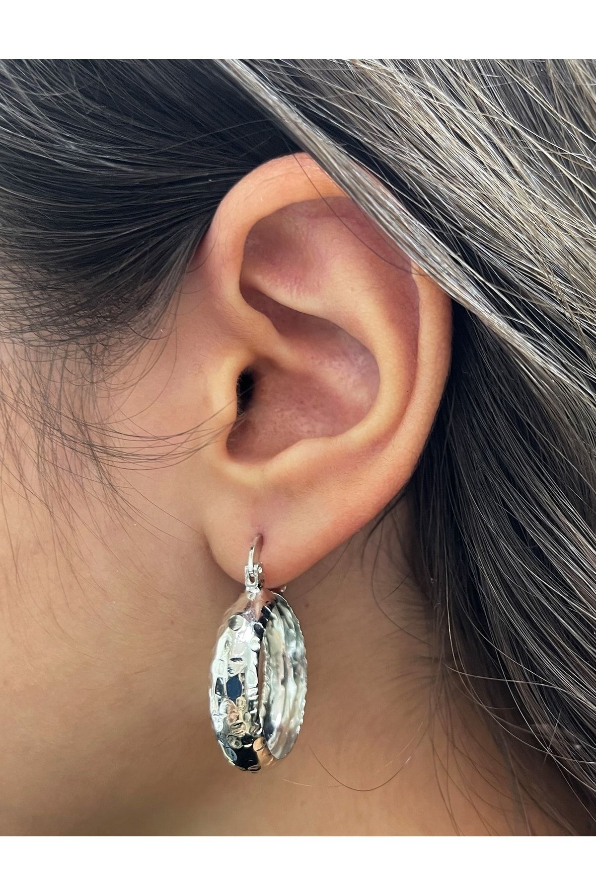 Stylish silver shop earrings