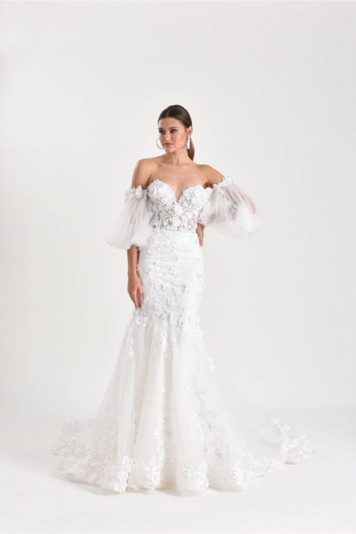 Mediha Cambaz Bridal Flumen Balon Kollu 3 Boyutlu Yarım Balık Gelinlik