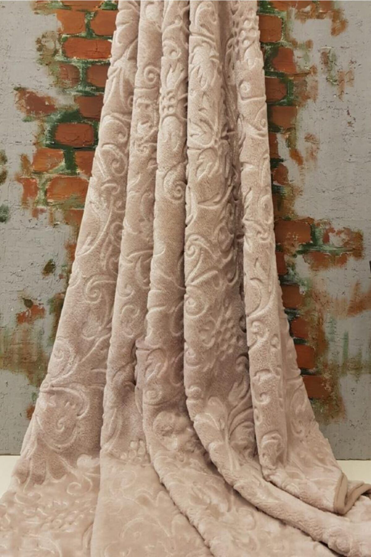 Merinos Bej Emboss Elegans Çift Kişilik Battaniye