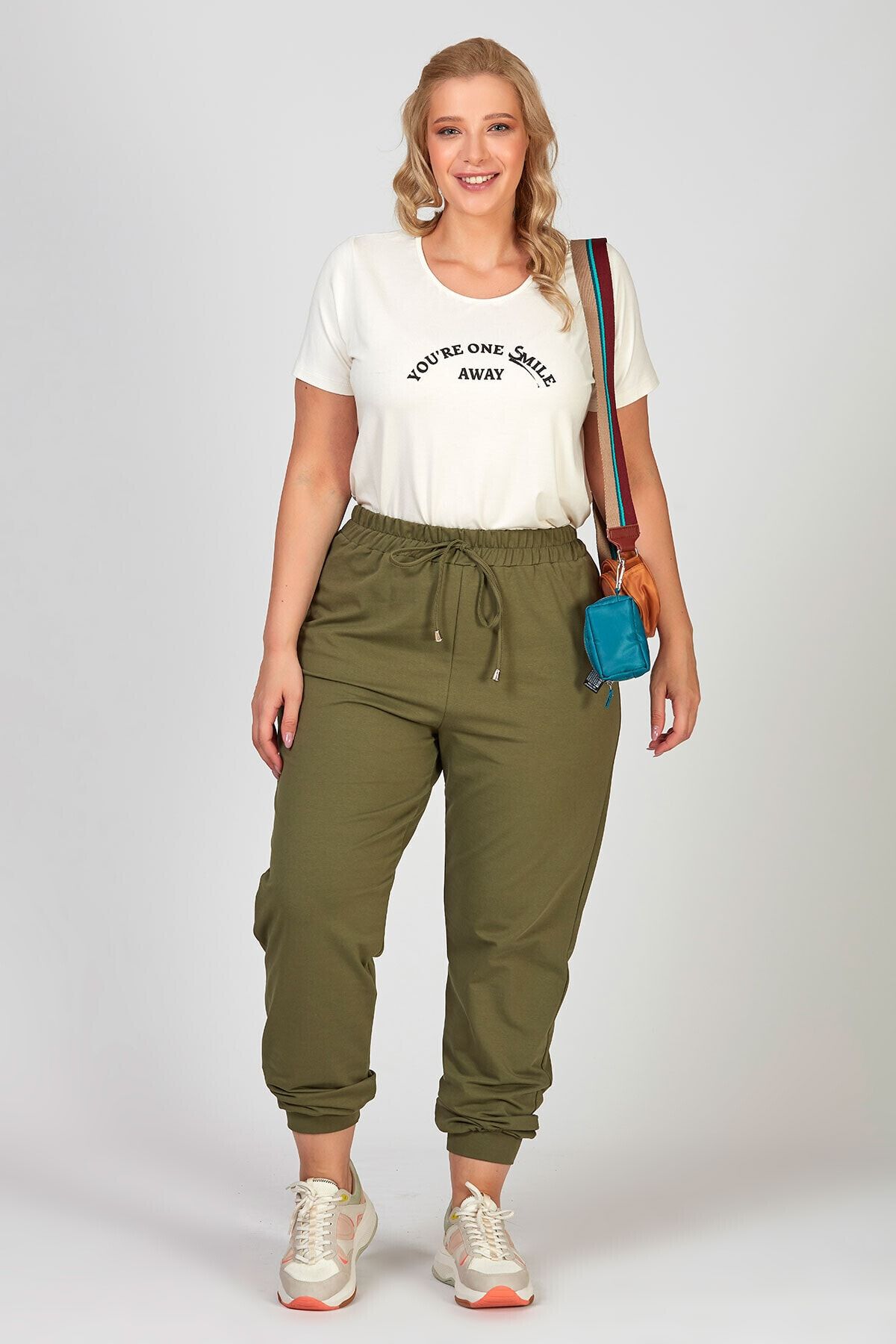 Büyük Moda Lastik Paça Eşofman Altı