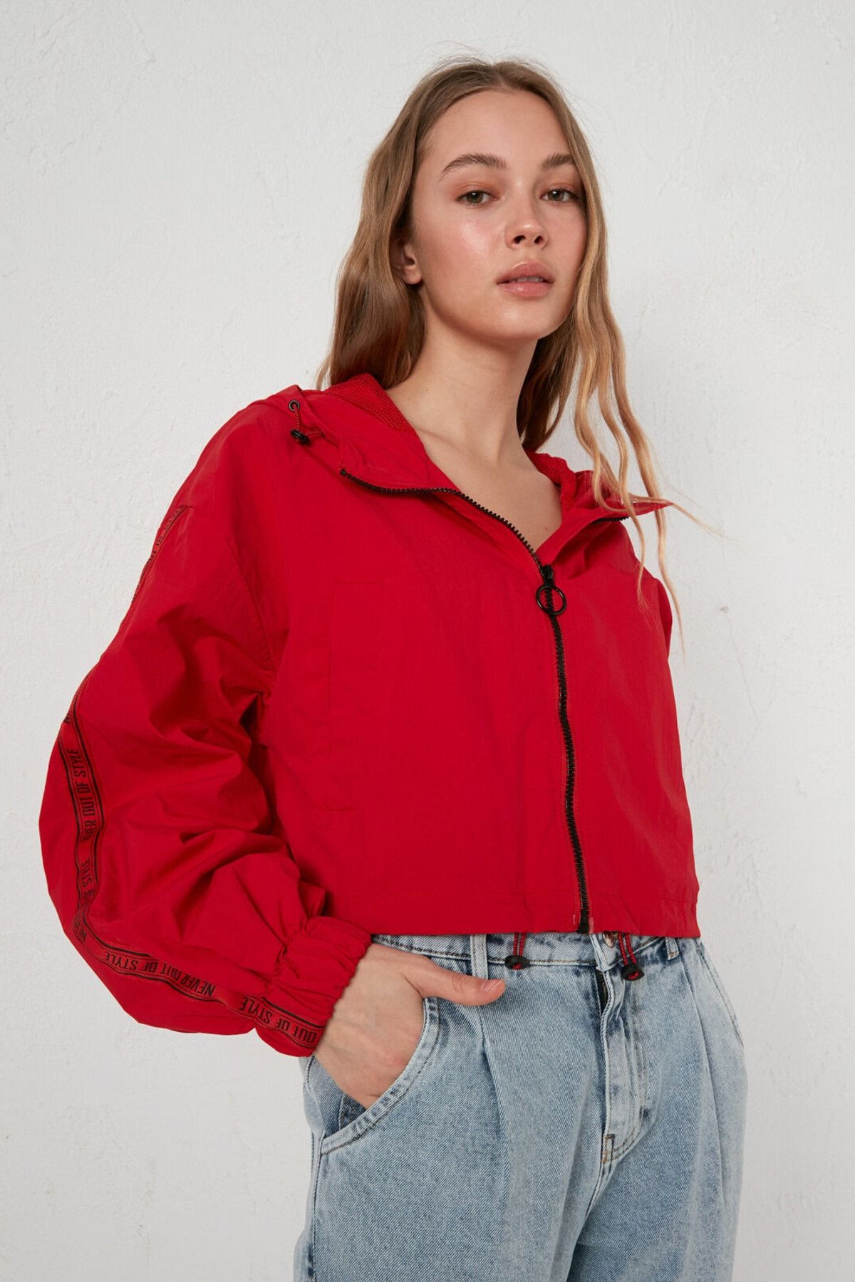 LC Waikiki Kadın Kırmızı LCW Casual Yağmurluk