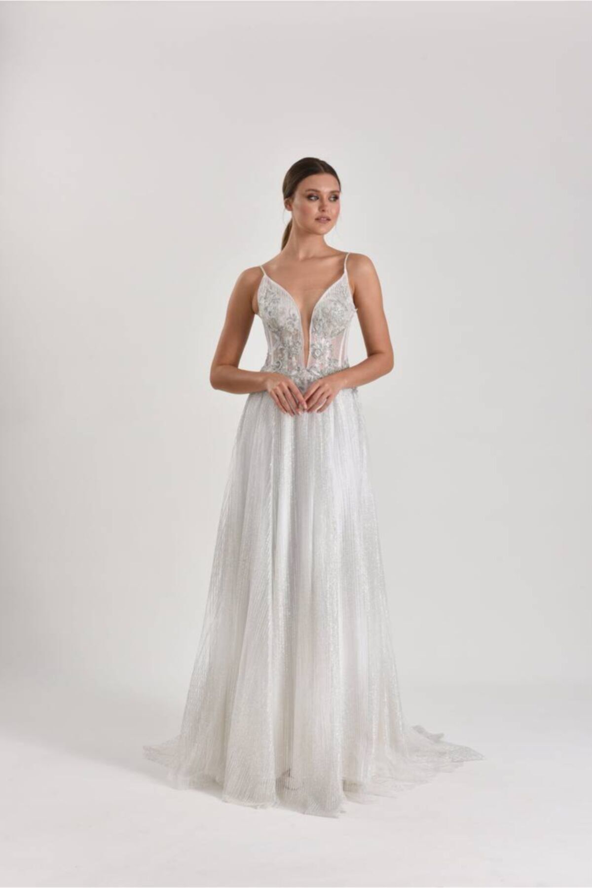 Mediha Cambaz Bridal Sky Çizgisel Gri Simli Işıltılı Düz Kesim Rahat Gelinlik
