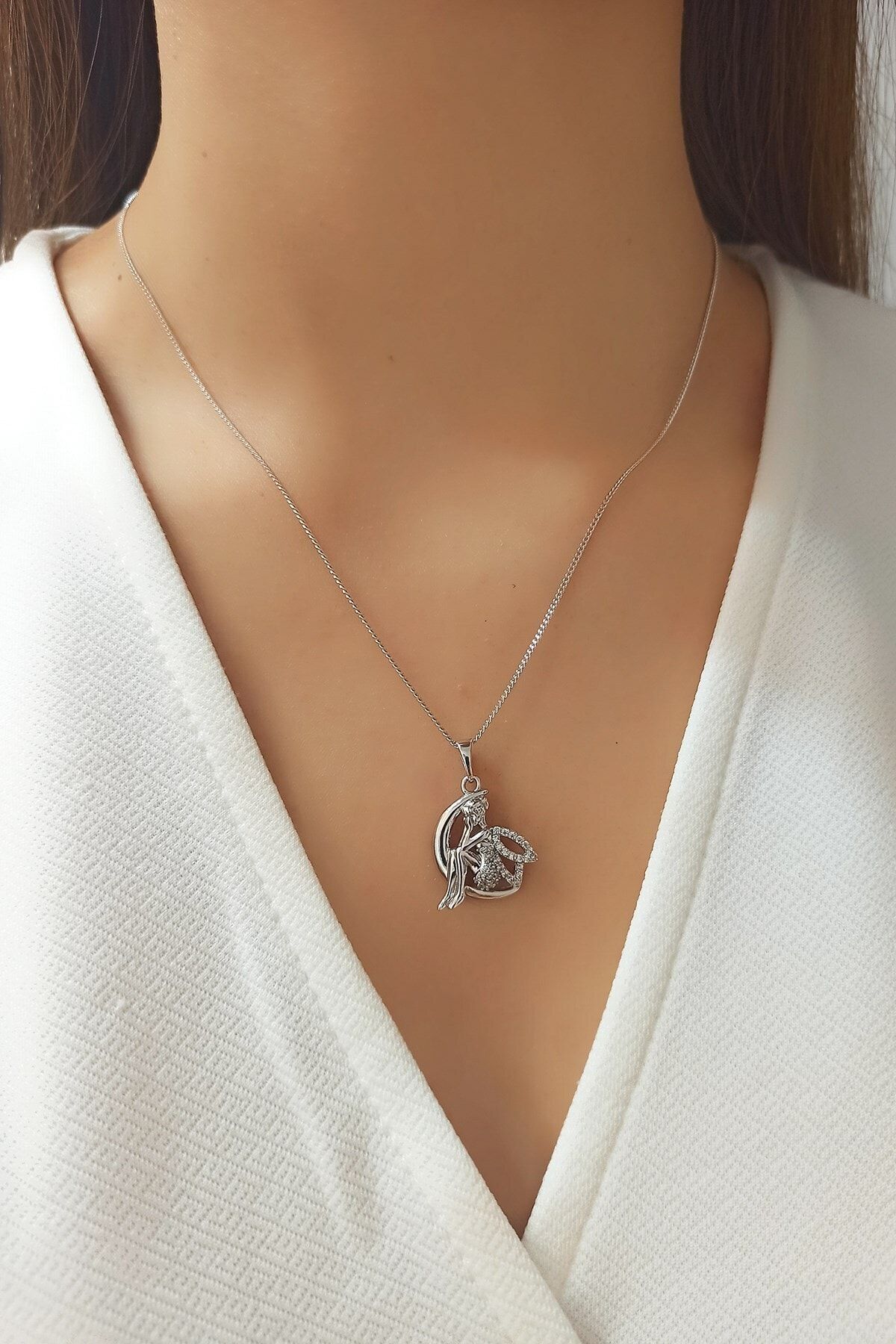 Çlk Accessories Özel Seri Zirkon Taşlı Melek Bayan Kolye Trkolye5334 B34503