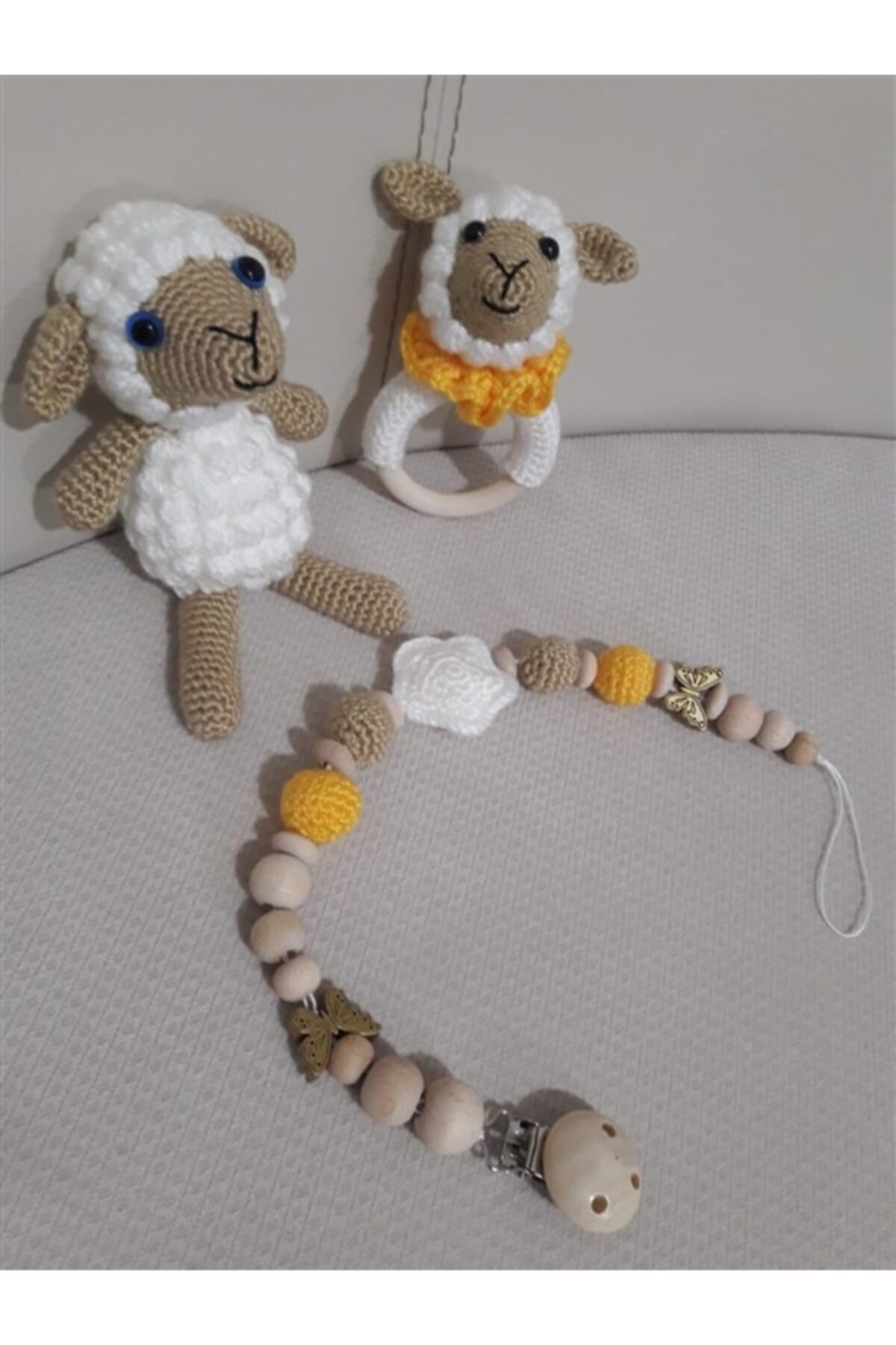 İpek Halı Amigurumi Kuzu Yenidoğan Çıngıraklı Emzik Zincir Seti