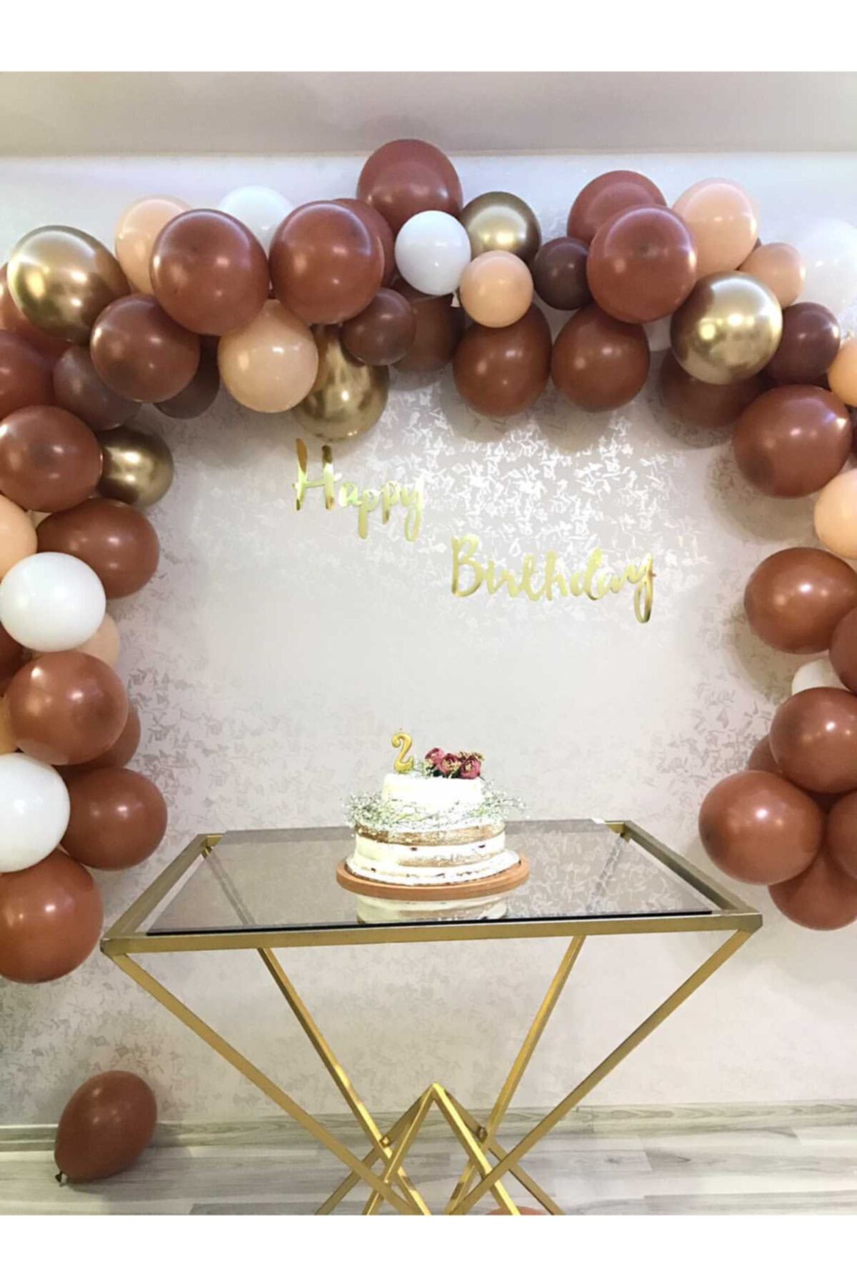 Ege Parti Evi Kahverengi Tonlarında Balon Zinciri (ZİNCİR APARATI VE POMPA DAHİLDİR)