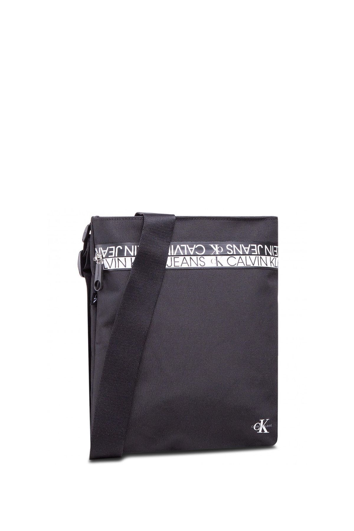 Calvin Klein Erkek Ckj Sport Essentials Çapraz Askılı Erkek Çantası K50k506539