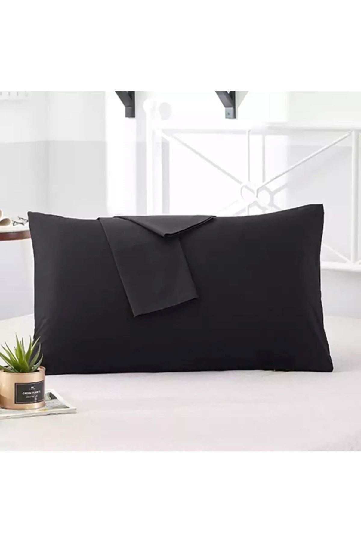 Pillow shop case black