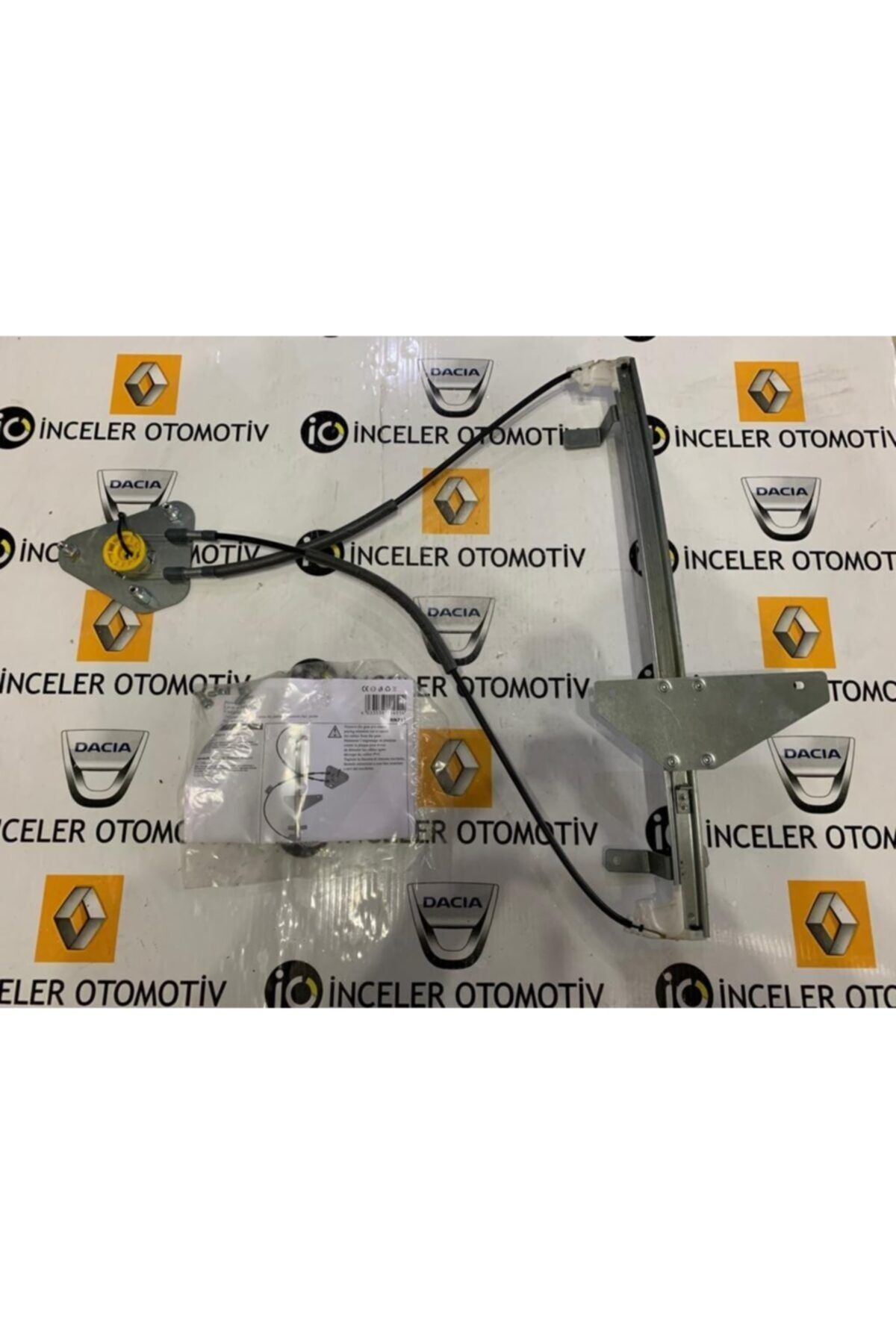 İnceler 827200003r Megane 3 Iıı Sağ Arka Cam Krıko