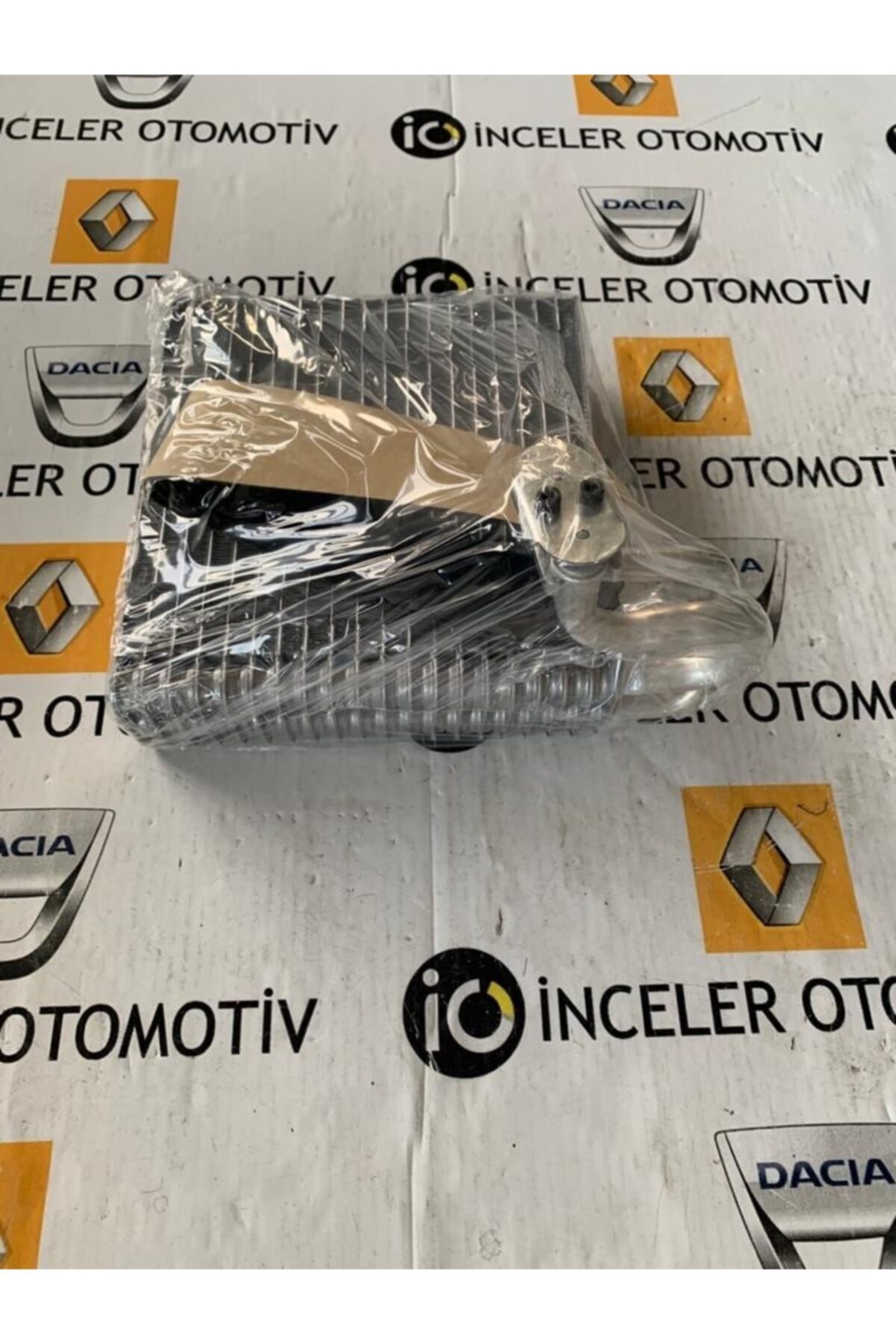 İnceler 27280ax100 Duster Sandero Logan Modus Klıma Evapatör