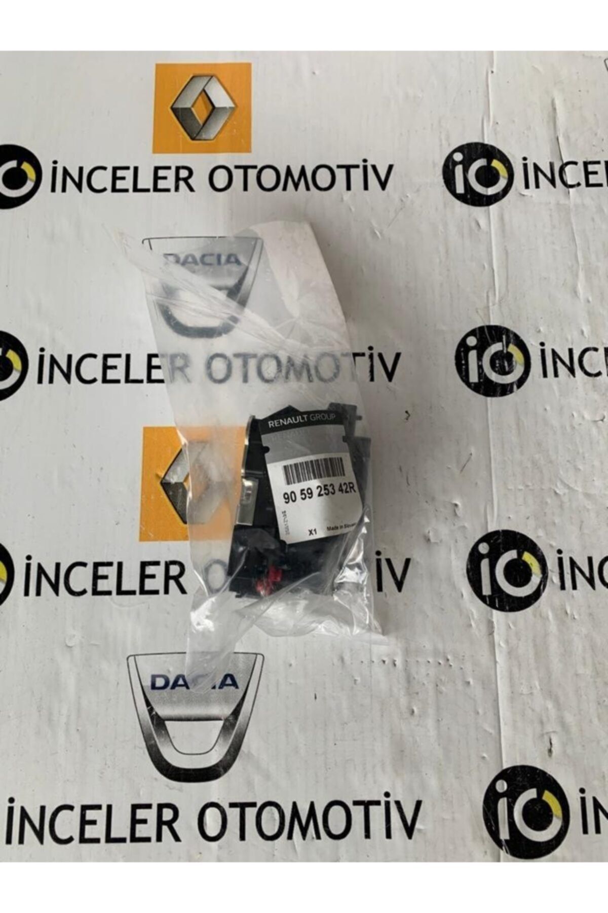 İnceler 905925342r Dacıa Dokker Bagaj Kılıdı Maıs