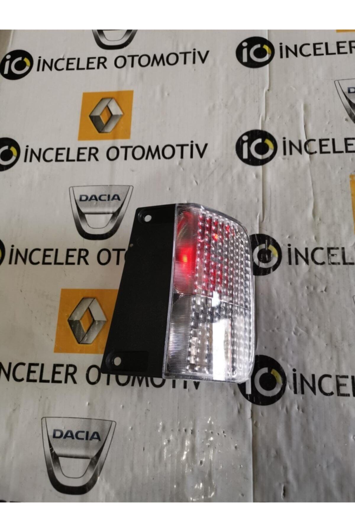 İnceler 8200968070 Trafıc 2 Iı Arka Sol Sıs Lambası Reflektor