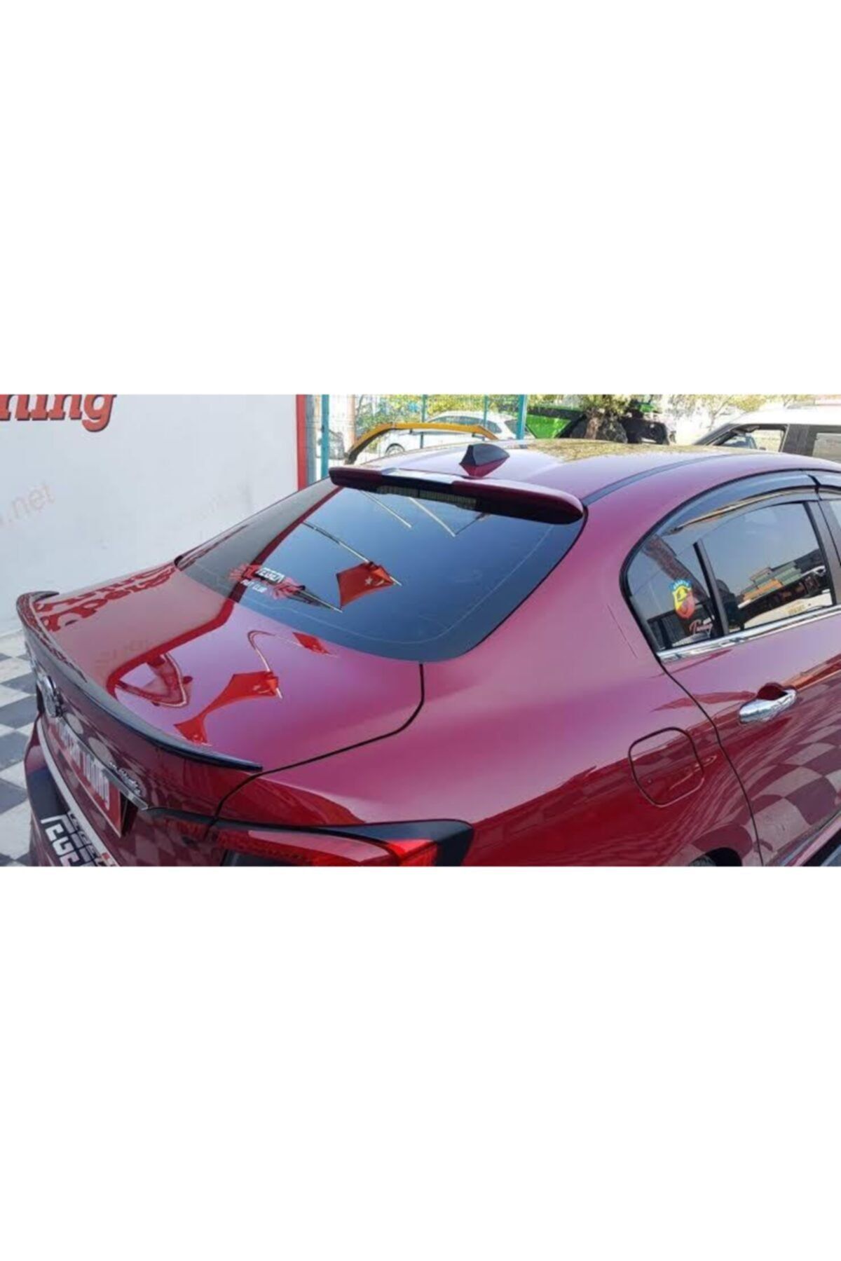 Detay Garaj Fiat Egea Spoyler Fiber Fırın Boyalı Siyah