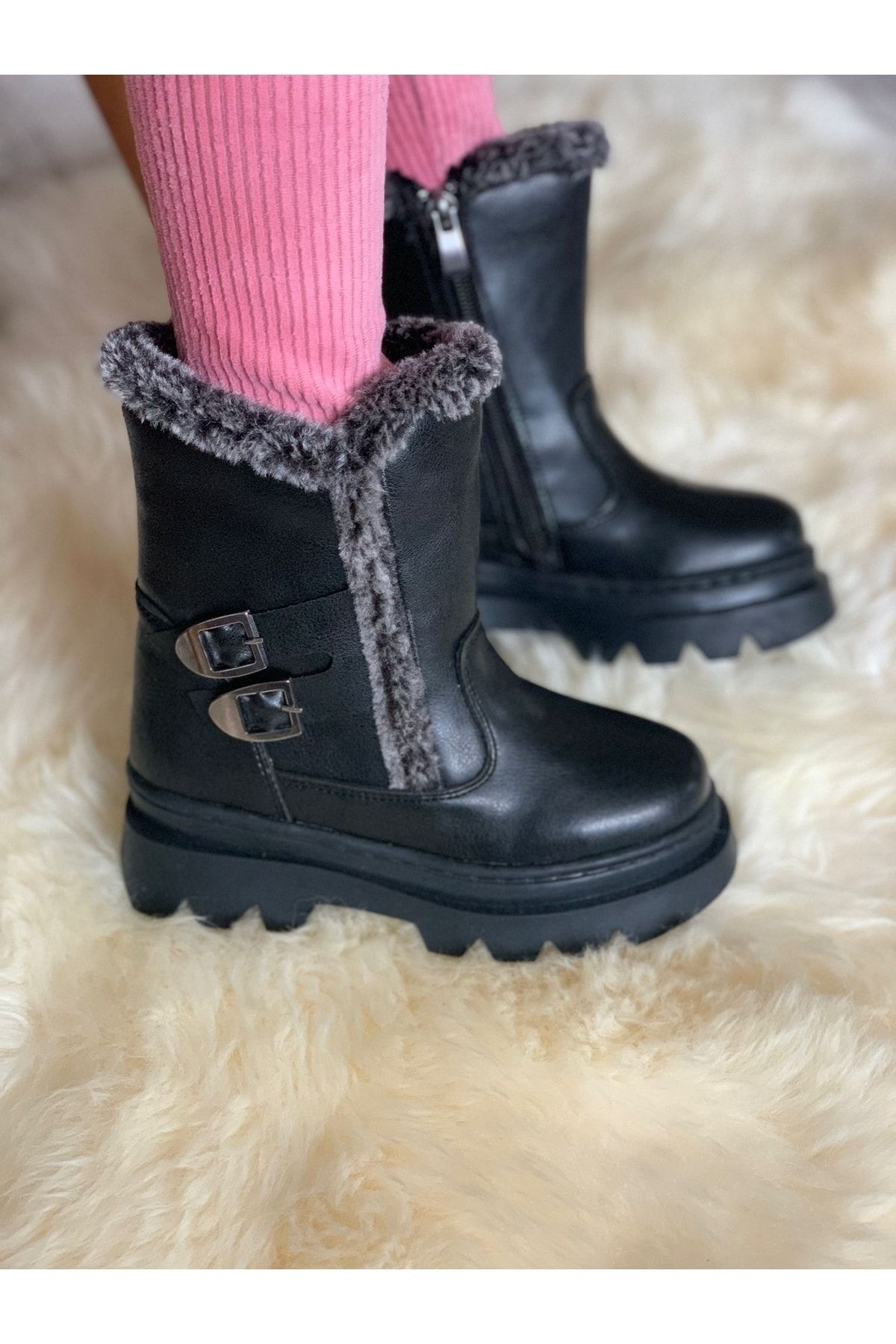 Mia girl boots sales