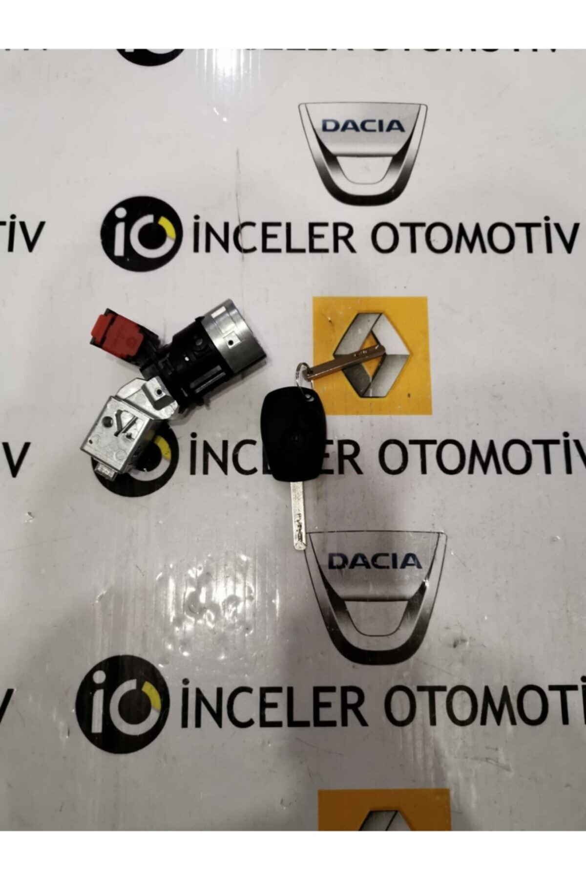 İnceler 487004438r 7701208784 Dacıa Soketlı Kontak Dokker Sandero Symbol