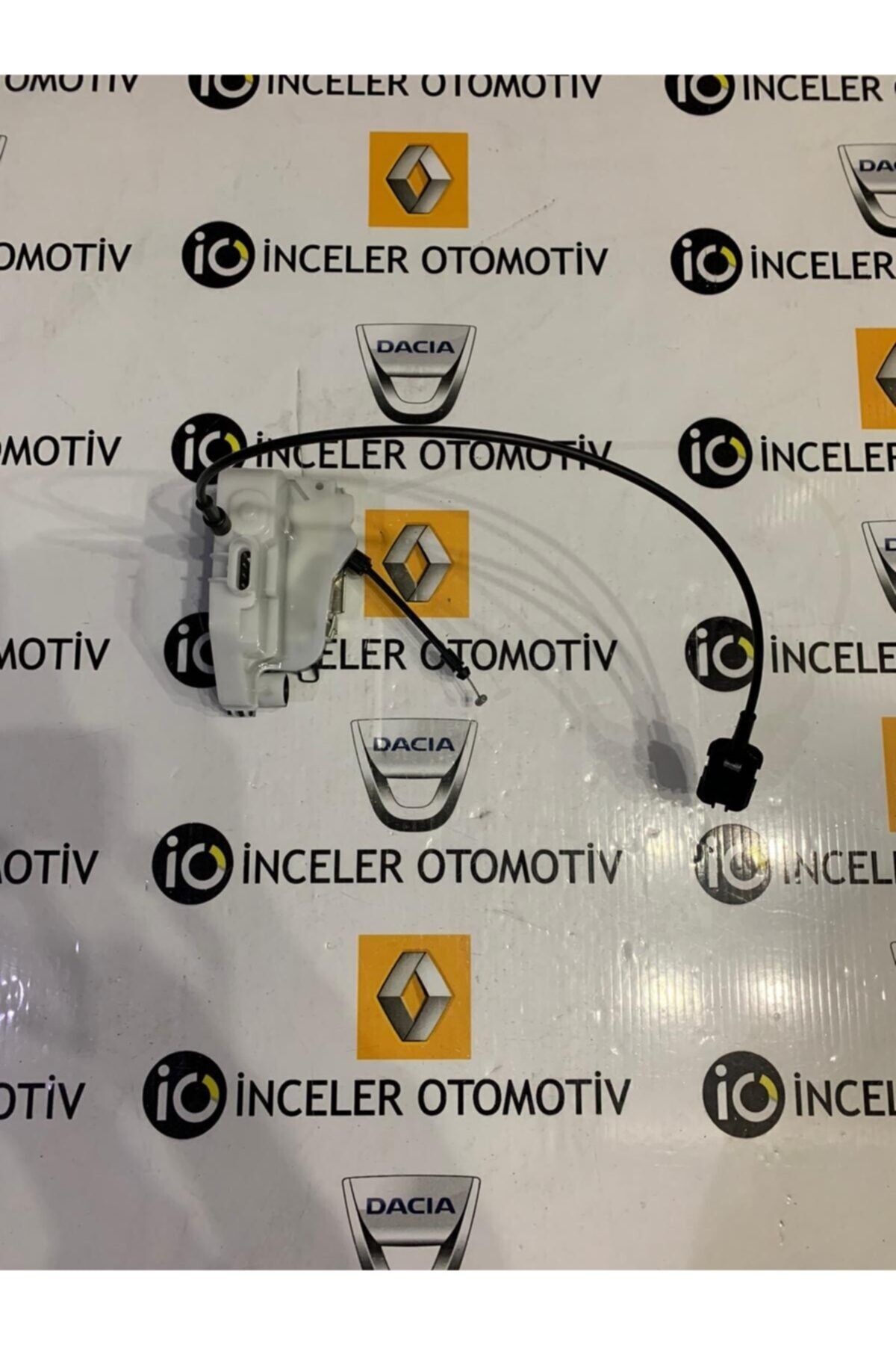İnceler 8200027779 Megane 2 Sağ Ön Kapı Kılıt