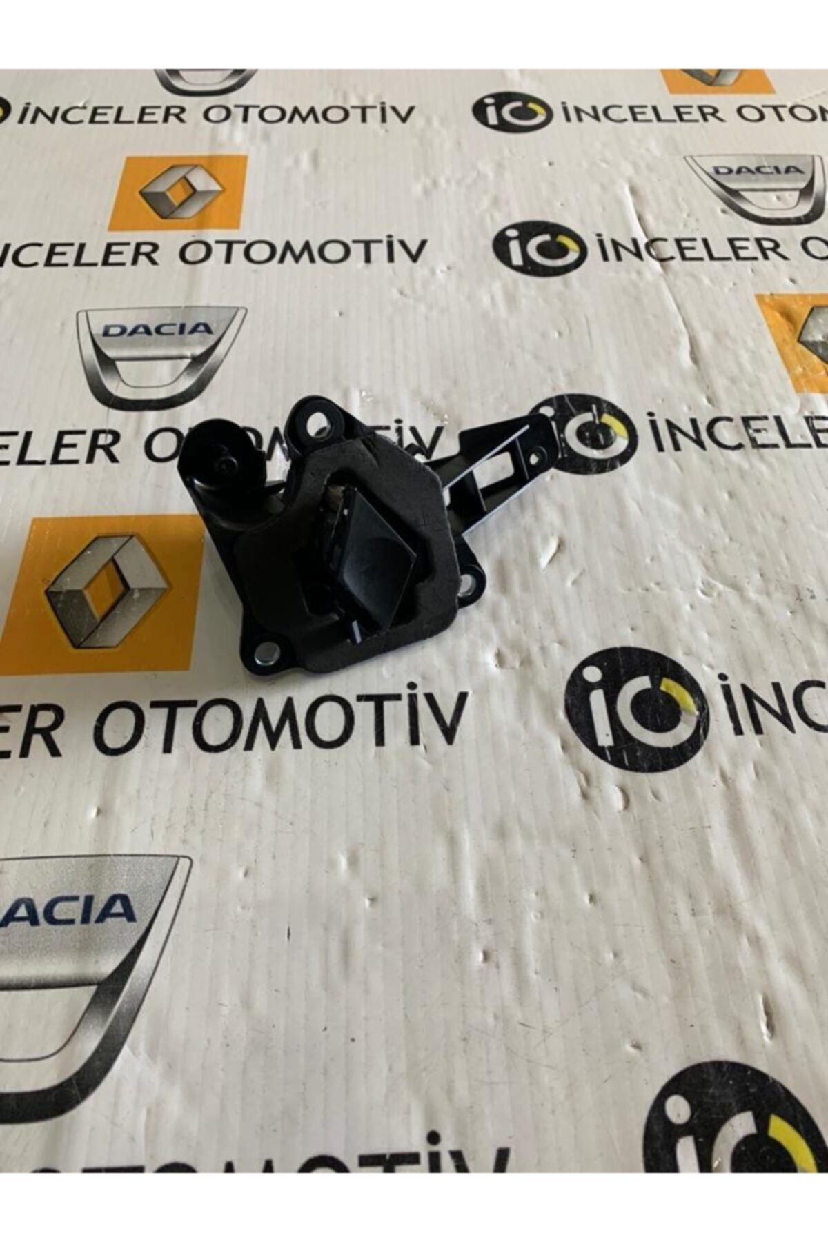İnceler 8200447266 Clıo Symbol Thalıa Bagaj Kılıdı 2009-2012