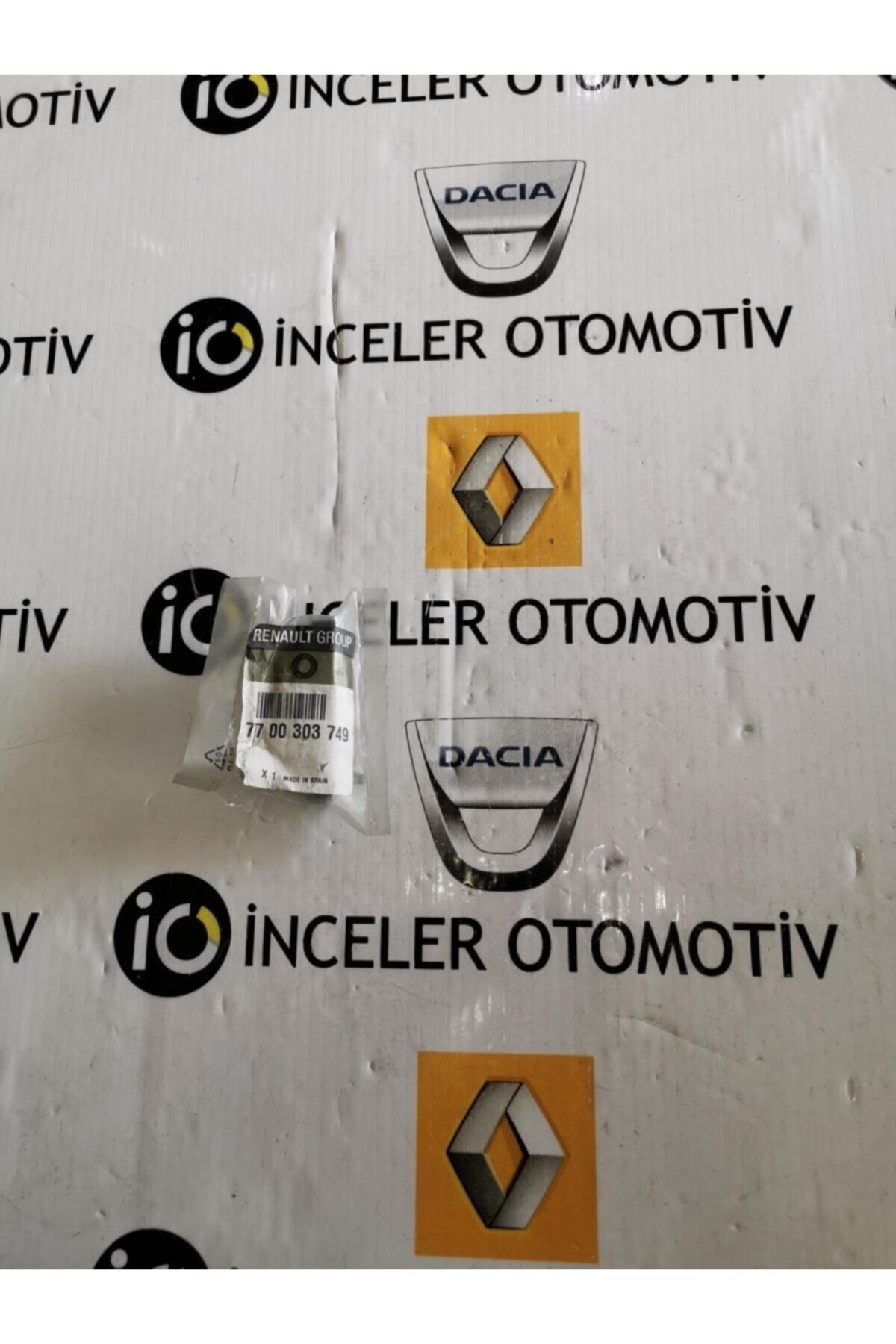 İnceler 7700303749 Kango Bagaj Kapak Takozu Menteşe Civatalı
