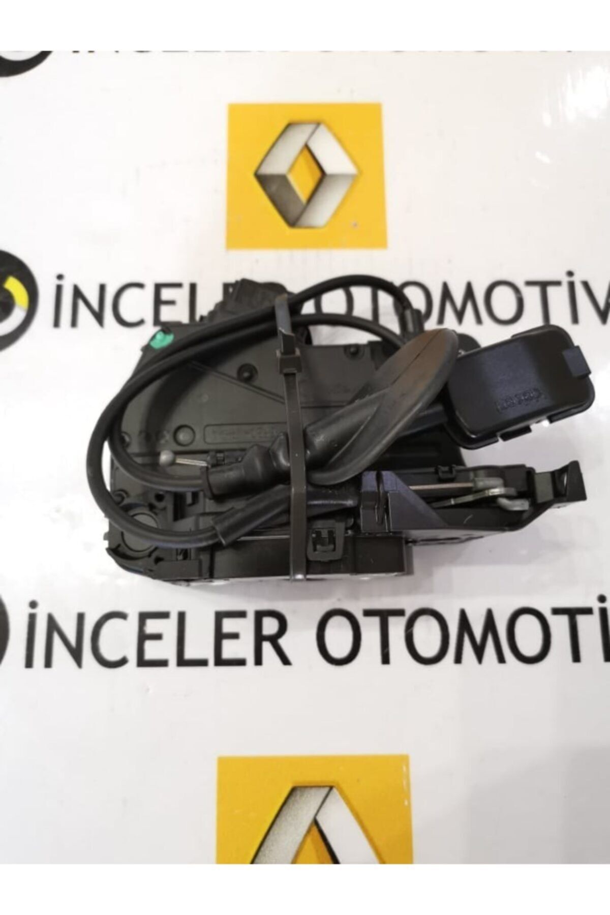 İnceler 805027131r Fluence Sag On Kapı Kılıdı
