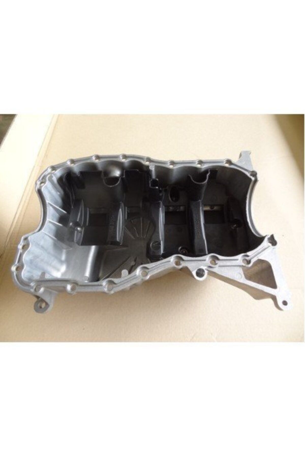 BROM Megane 1.4 1.6 16v Motor Yağ Karteri 7711120025-8200209640