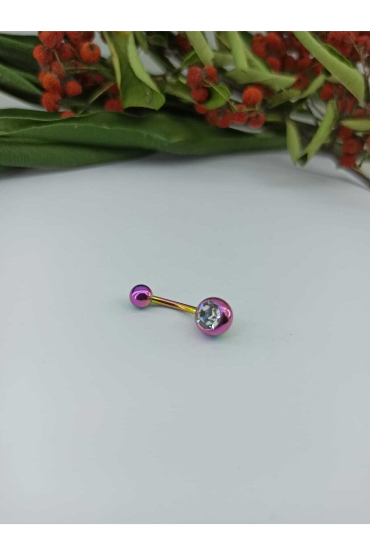 Simge Gümüş Göbek Piercing