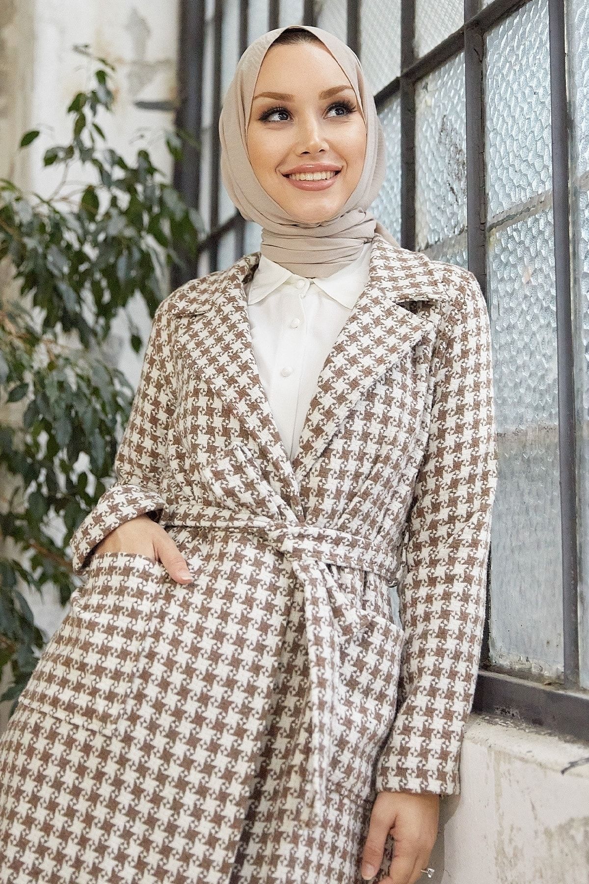 Houndstooth belted coat outlet