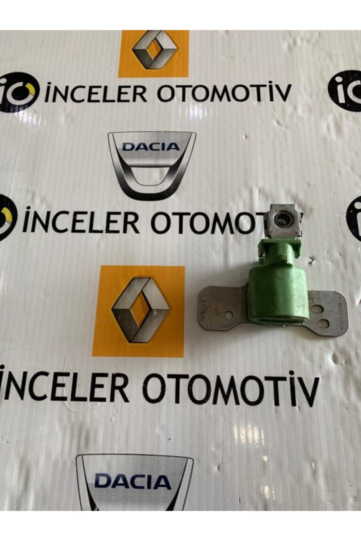 İnceler 8201142258 Yenı Sandero Duster Megane 3 Scenıc 3 Eksoz Takoz