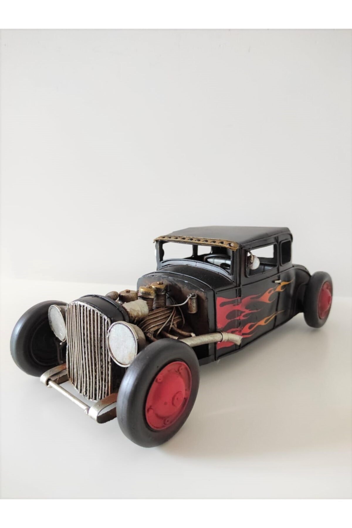 Evedair Dekoratif Nostaljik Metal Araba Mad Max Rockatansky Model 31 Cm